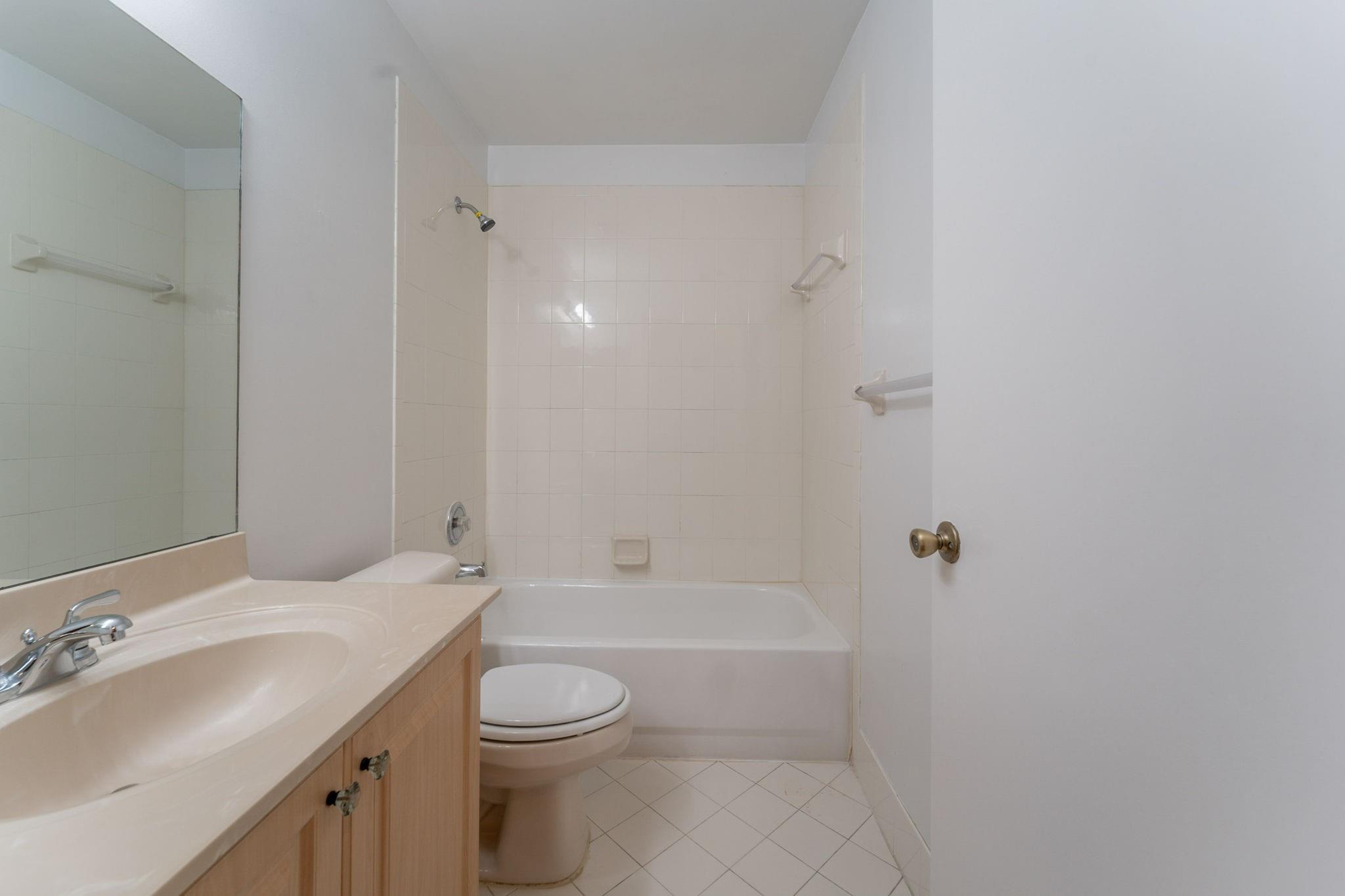 Photo for 6359 Stonehurst Circle, Lake Worth, FL 33467 - Listing #FX-10528195 6359 Stonehurst Circle, Lake Worth, FL 33467