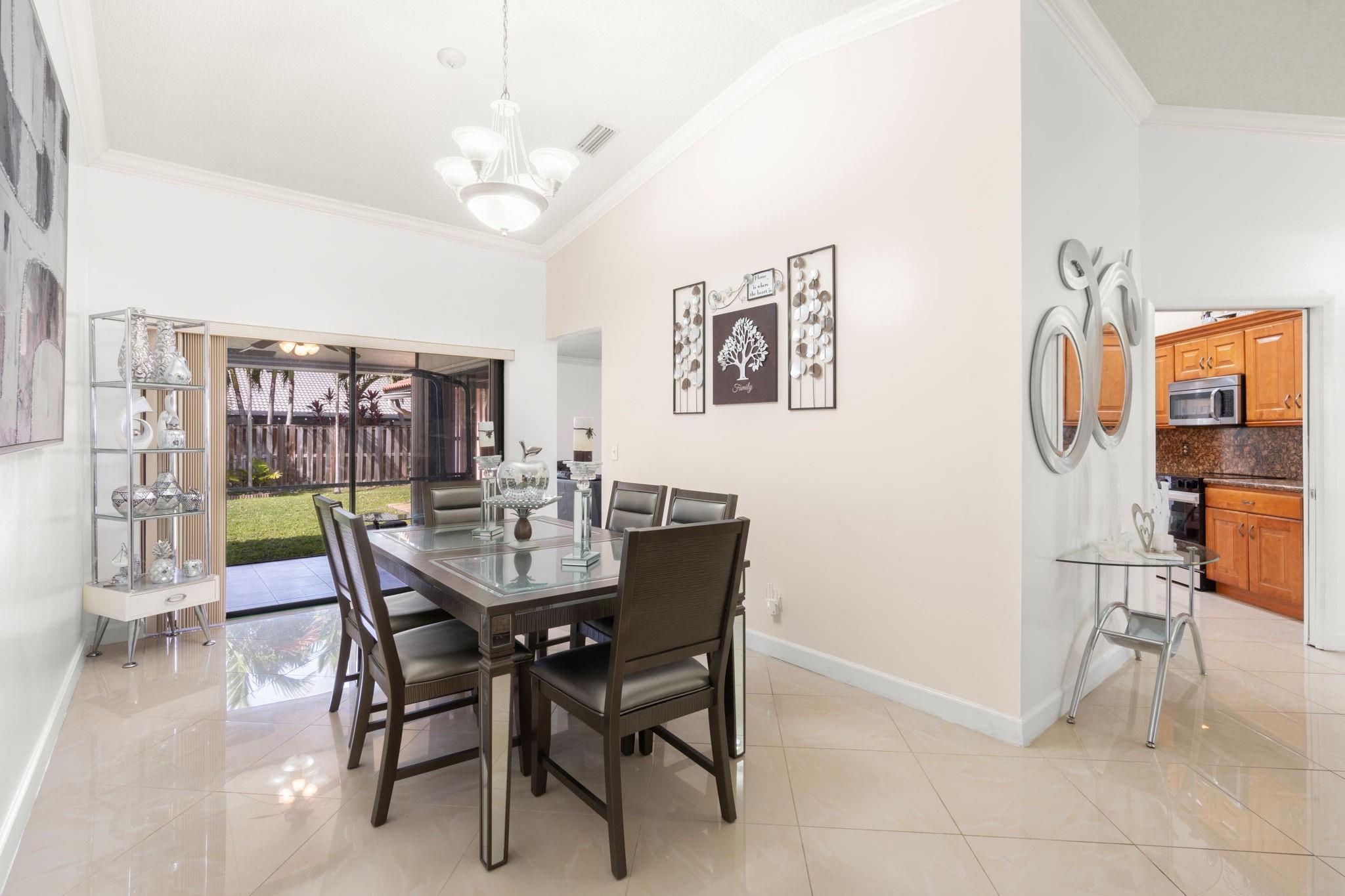 2326 NW 96th Way, Coral Springs, FL 33065