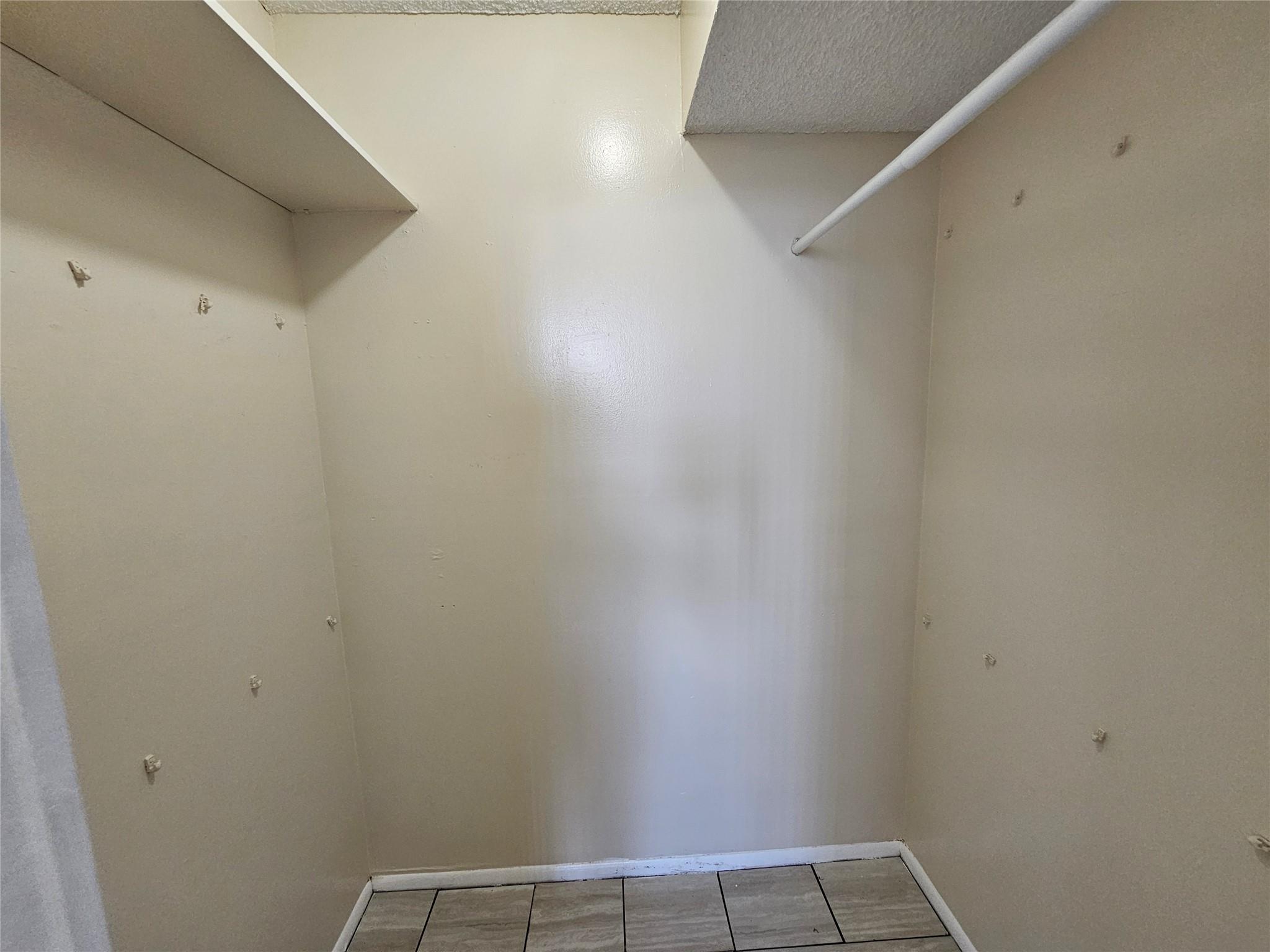 15600 NW 7th Avenue 511, Miami, FL 33169