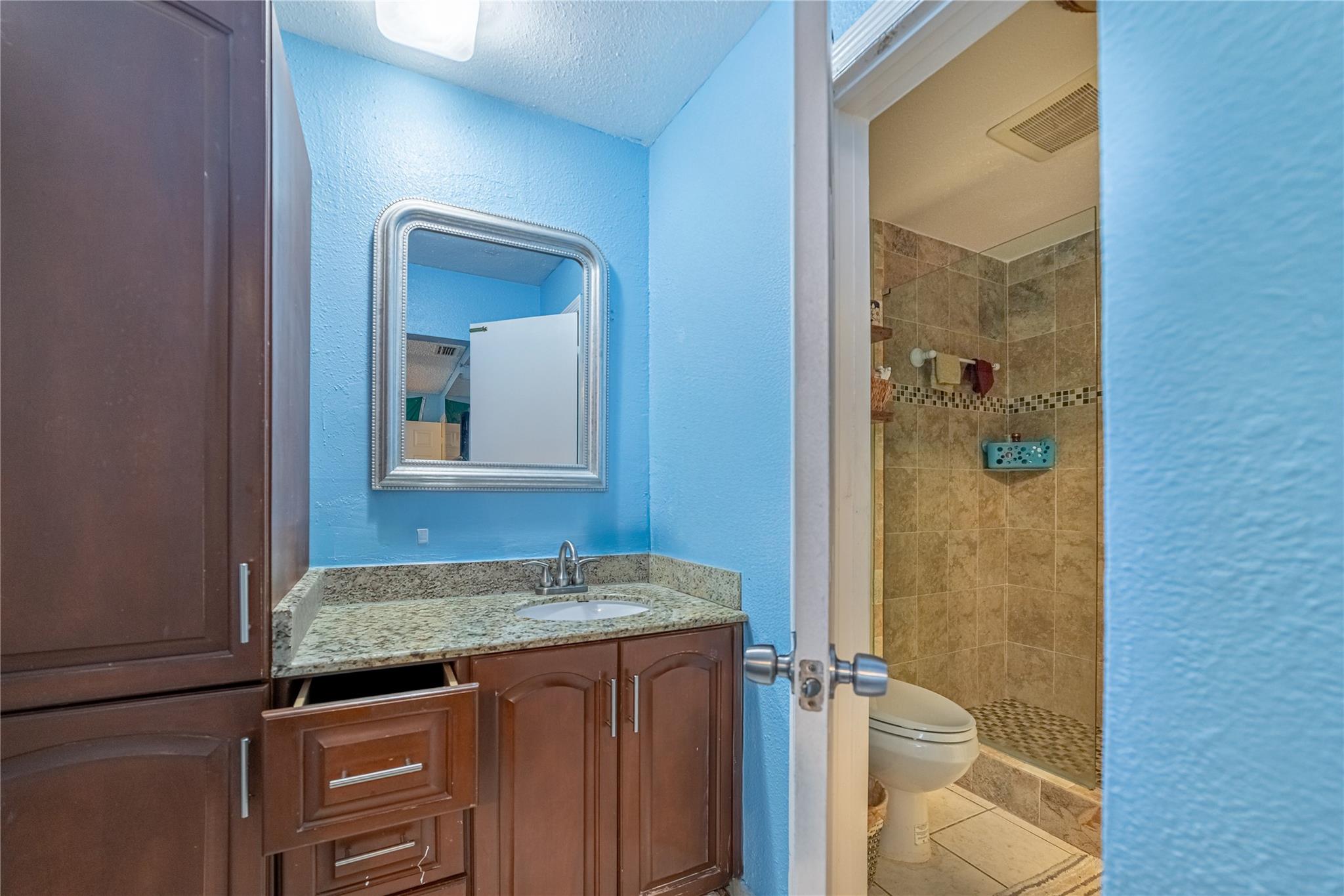 Photo for 6541 Boulevard, 6541, North Lauderdale, FL 33068 - Listing #FX-10478763 6541 Boulevard, 6541, North Lauderdale, FL 33068