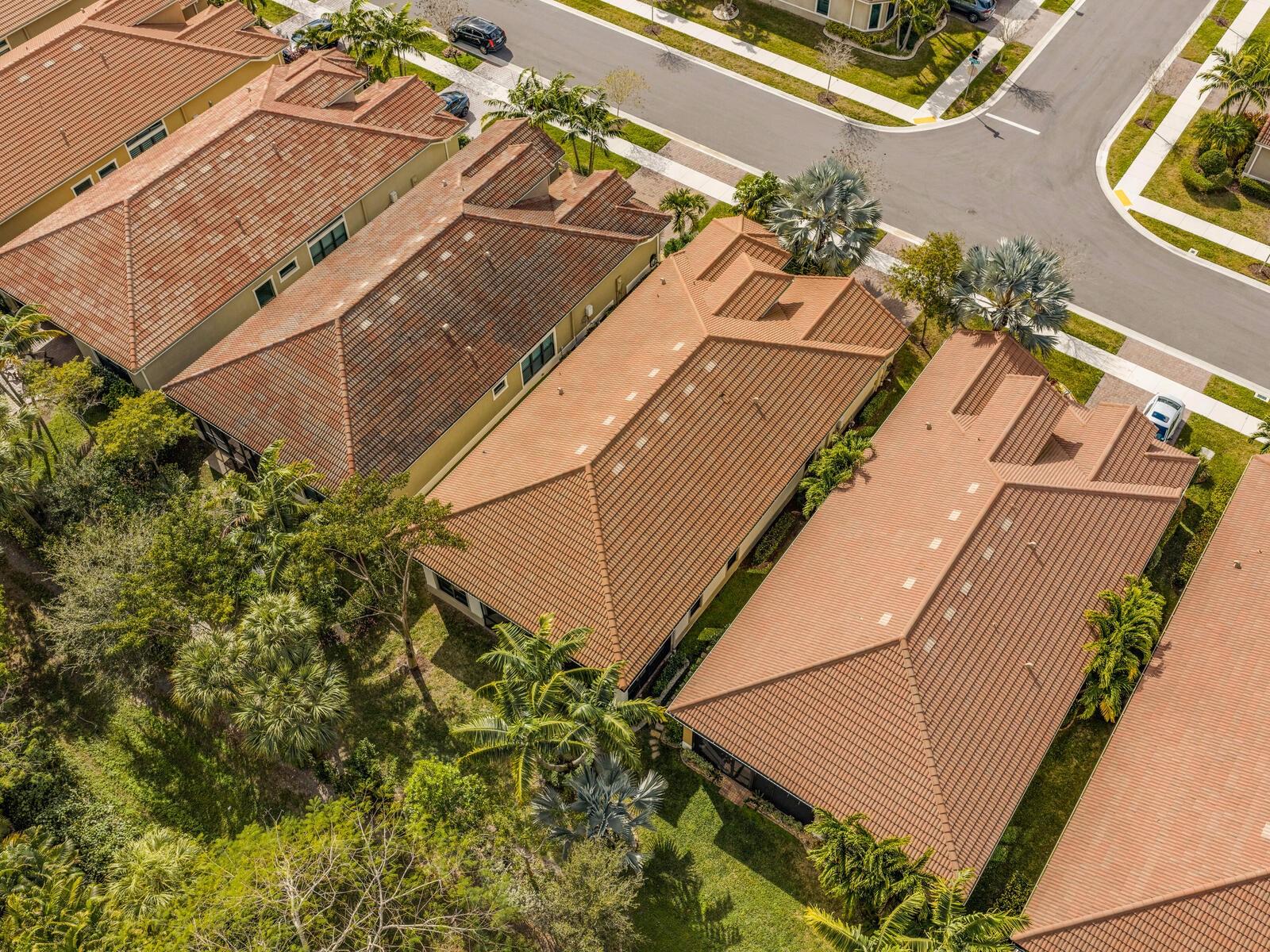 9088 E Leon Circle, Parkland, FL 33076