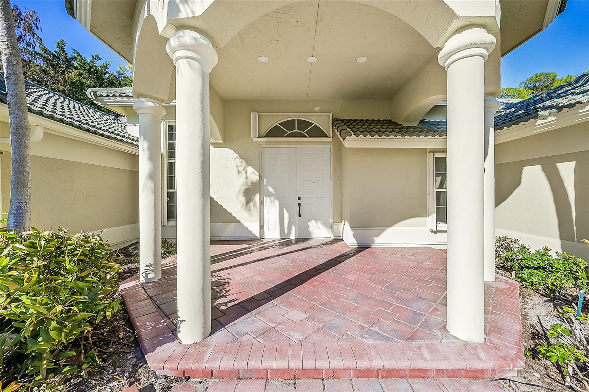 Photo for 618 Cypress Green Circle, Wellington, FL 33414 - Listing #FX-10480409 618 Cypress Green Circle, Wellington, FL 33414