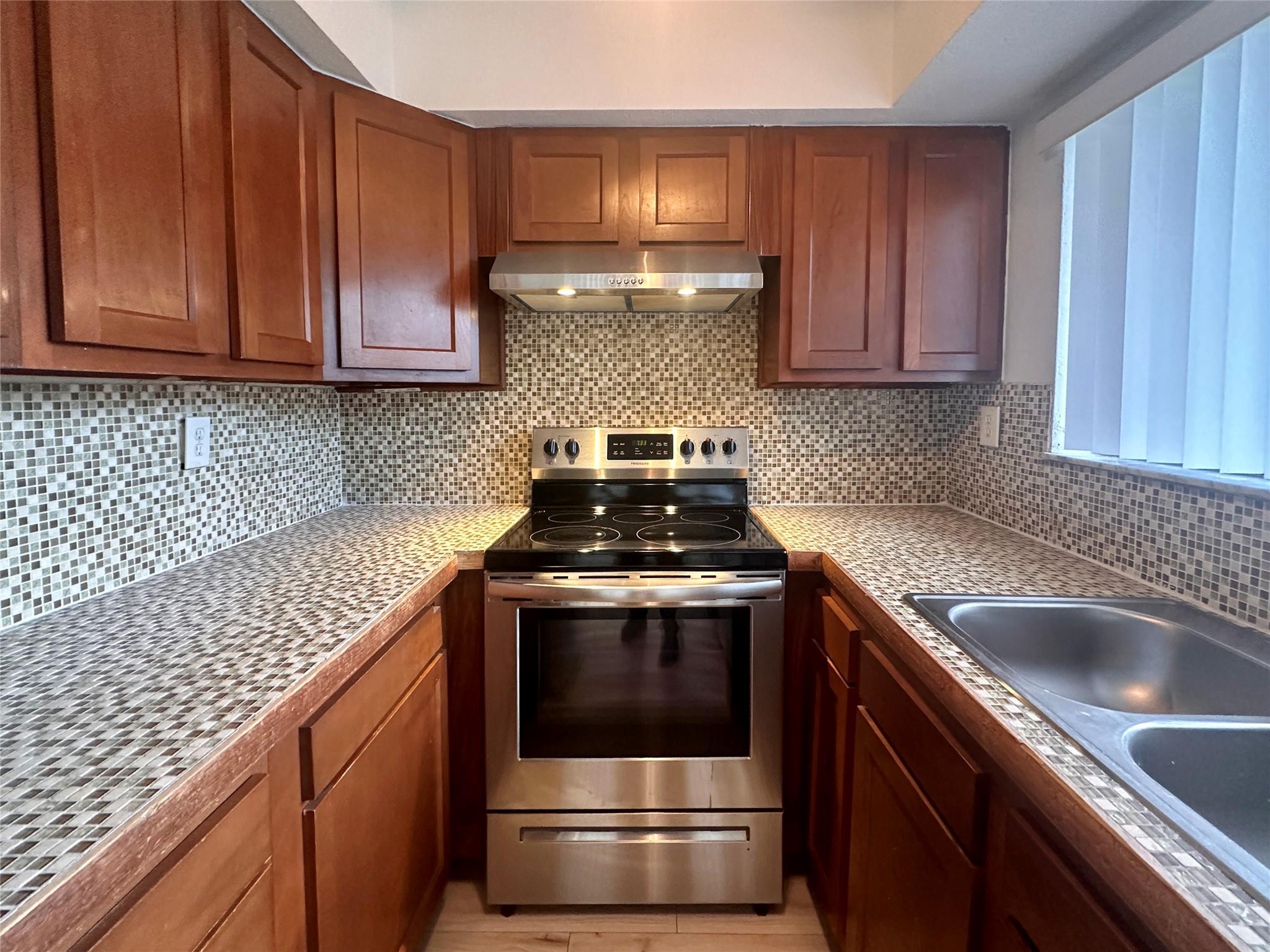 2580 Coral Springs Drive, Coral Springs, FL 33065