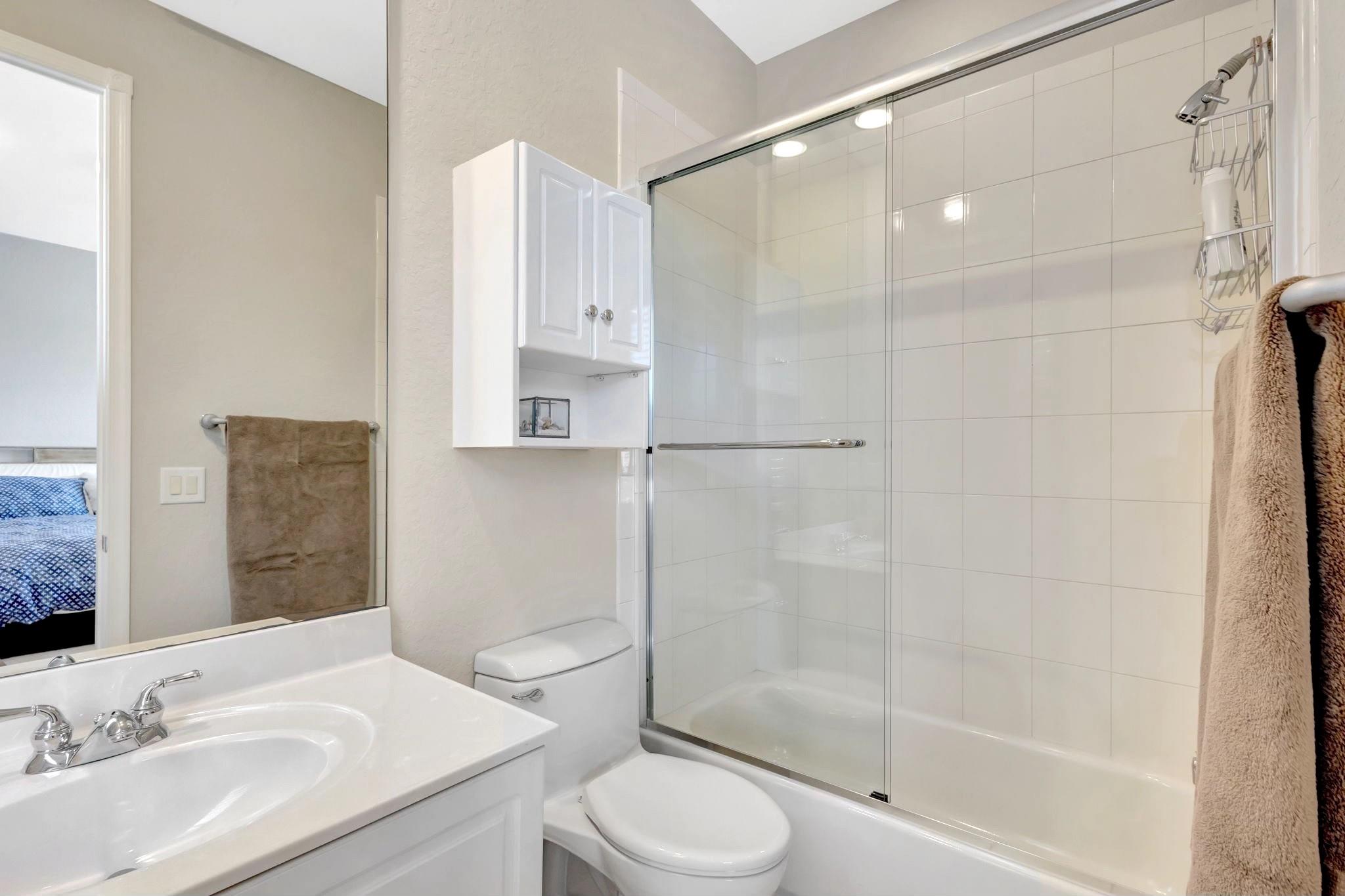 Photo for 150 Sedona Way, Palm Beach Gardens, FL 33418 - Listing #FX-10491657 150 Sedona Way, Palm Beach Gardens, FL 33418