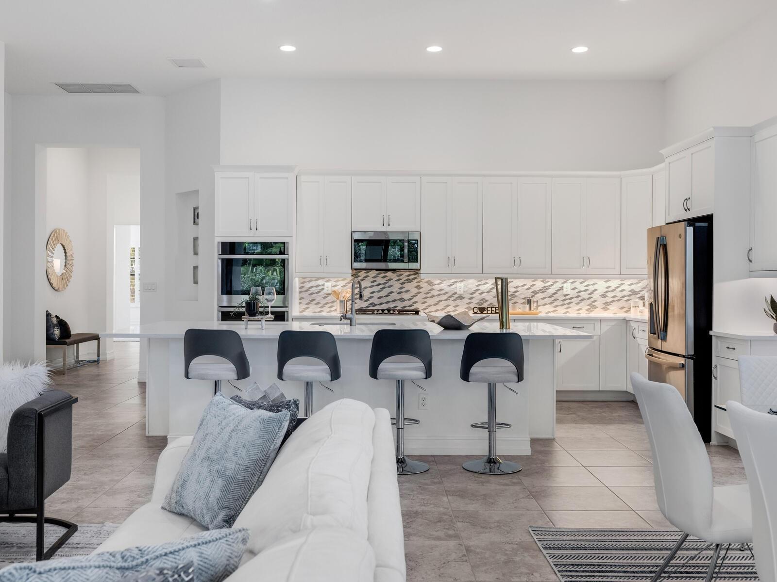 9088 E Leon Circle, Parkland, FL 33076