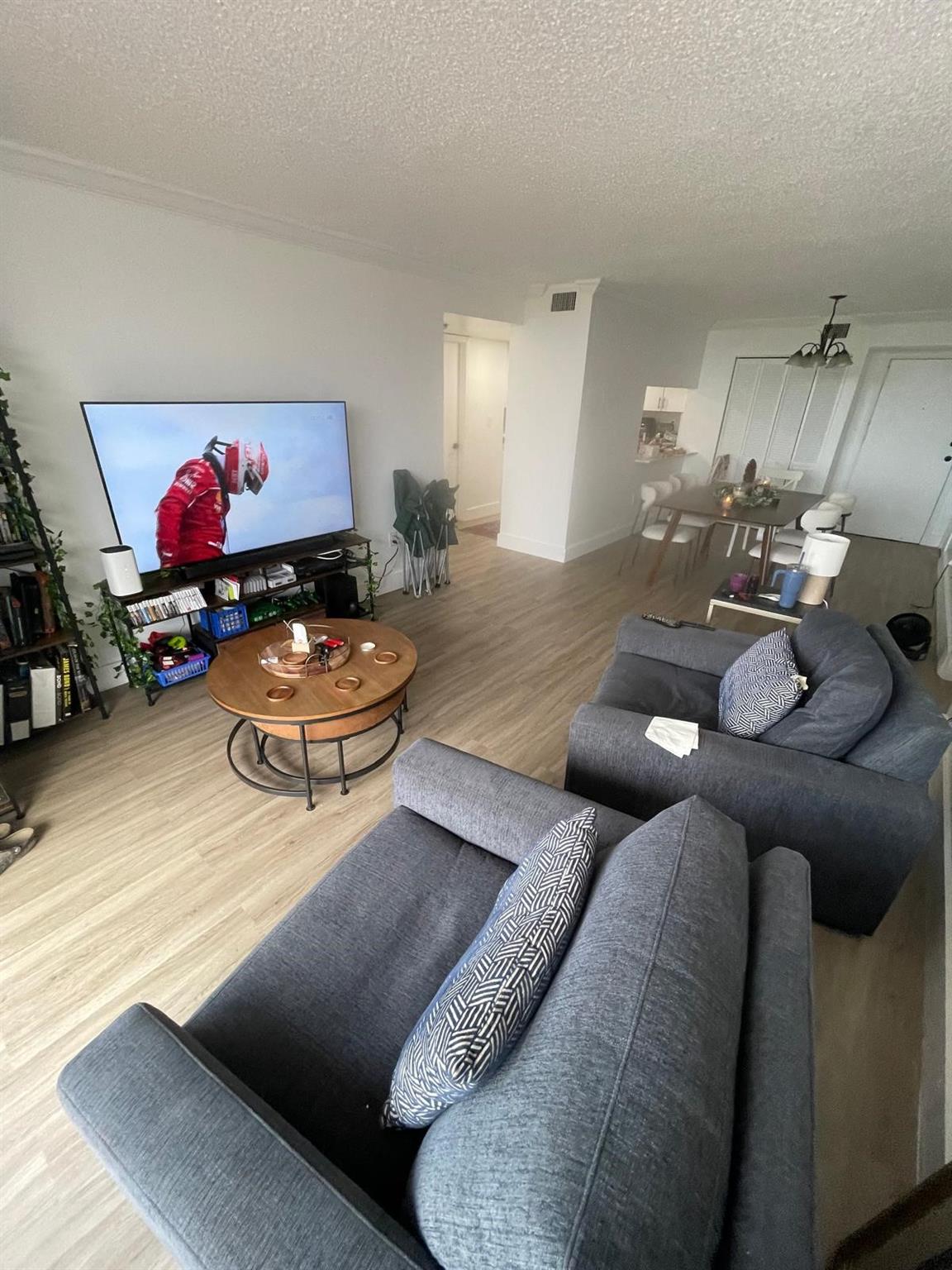 7040 Coral Way 502, Miami, FL 33155