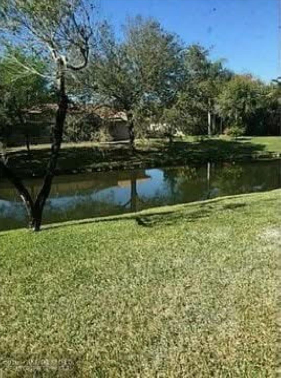 1668 Cypress Pointe Drive 1668, Coral Springs, FL 33071