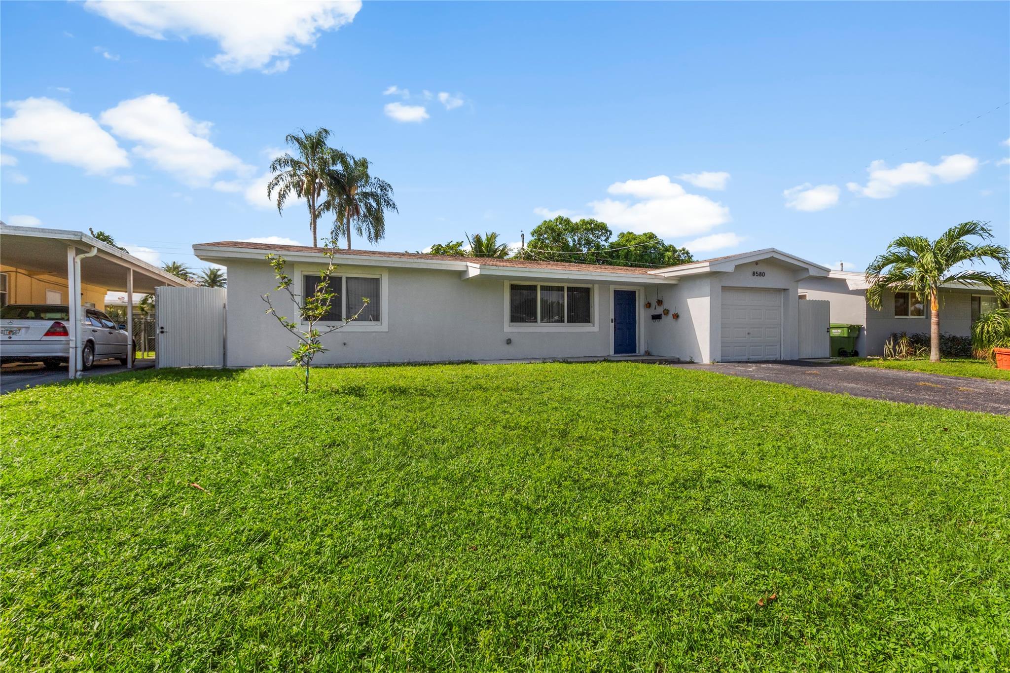 Photo for 8580 NW 11th Court, Pembroke Pines, FL 33024 - listing #FX-10530874 8580 NW 11th Court, Pembroke Pines, FL 33024