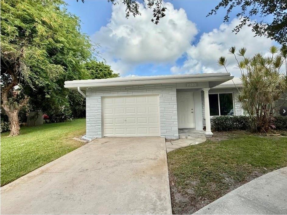 2382 NW 86th Lane, Coral Springs, FL 33065