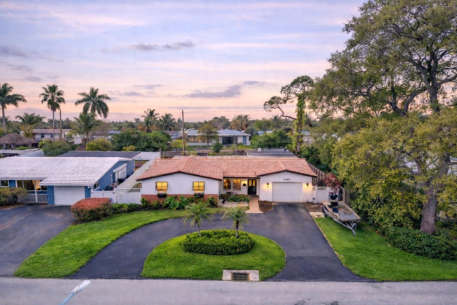 ***Disclaimer: note that the grass and some areas have been virtually enhanced for visual purposes.