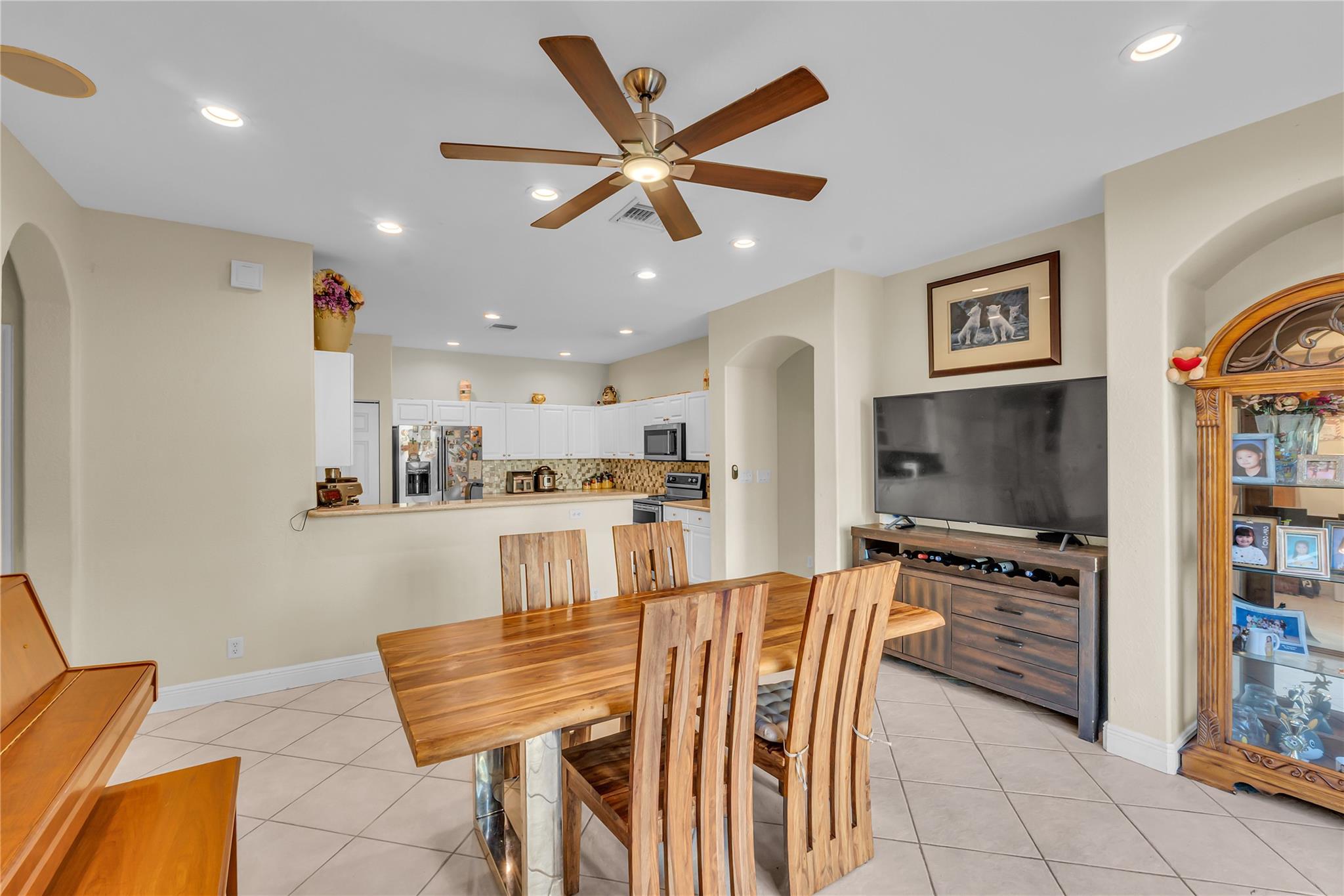 5873 NW 120th Terrace, Coral Springs, FL 33076