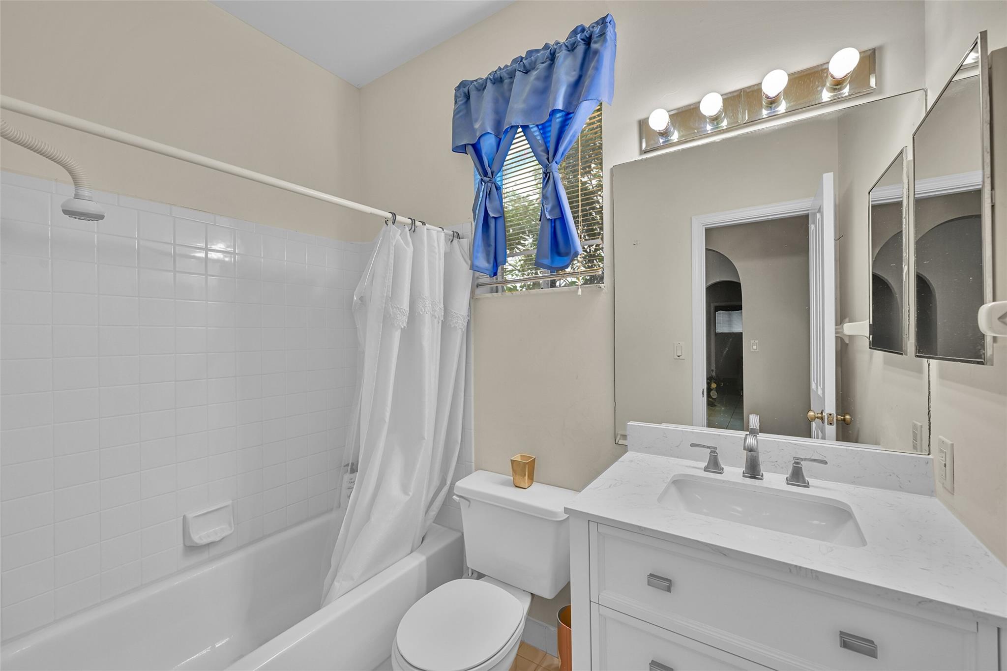 5791 NW 48th Drive, Coral Springs, FL 33067