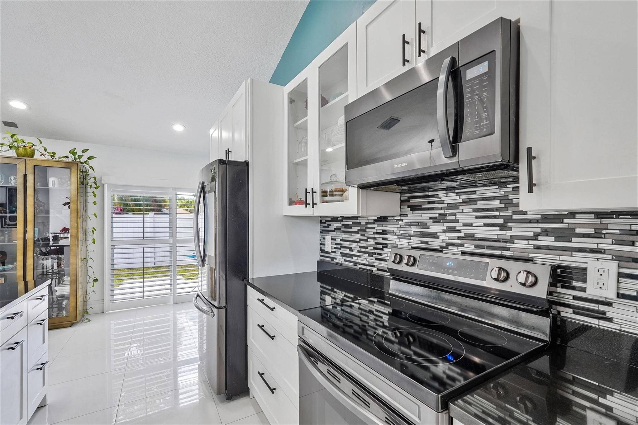 26 Dogwood Circle, Boynton Beach, FL 33436