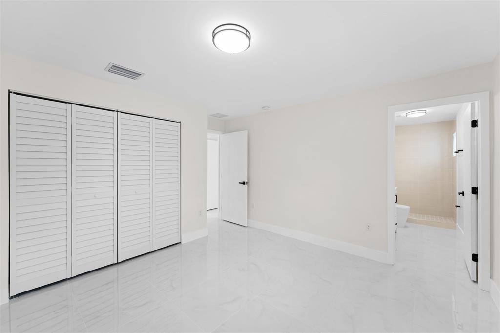 1999 NW 46th Street, Miami, FL 33142