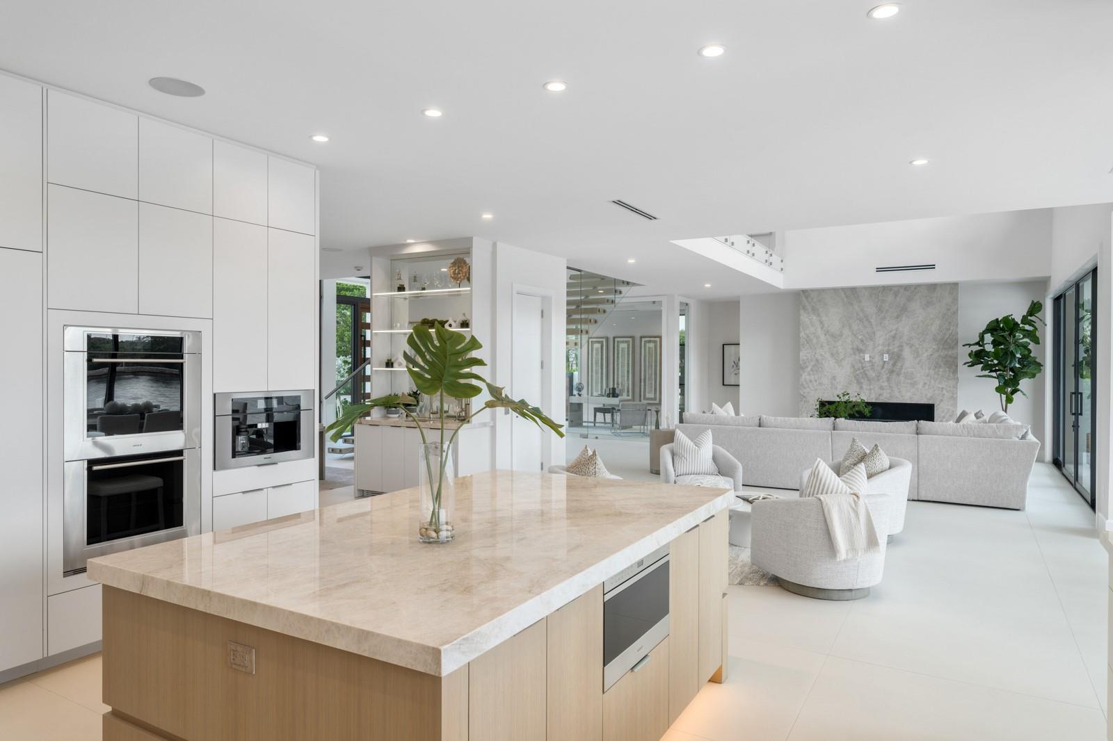 2010 Intracoastal Drive, Fort Lauderdale, FL 33305