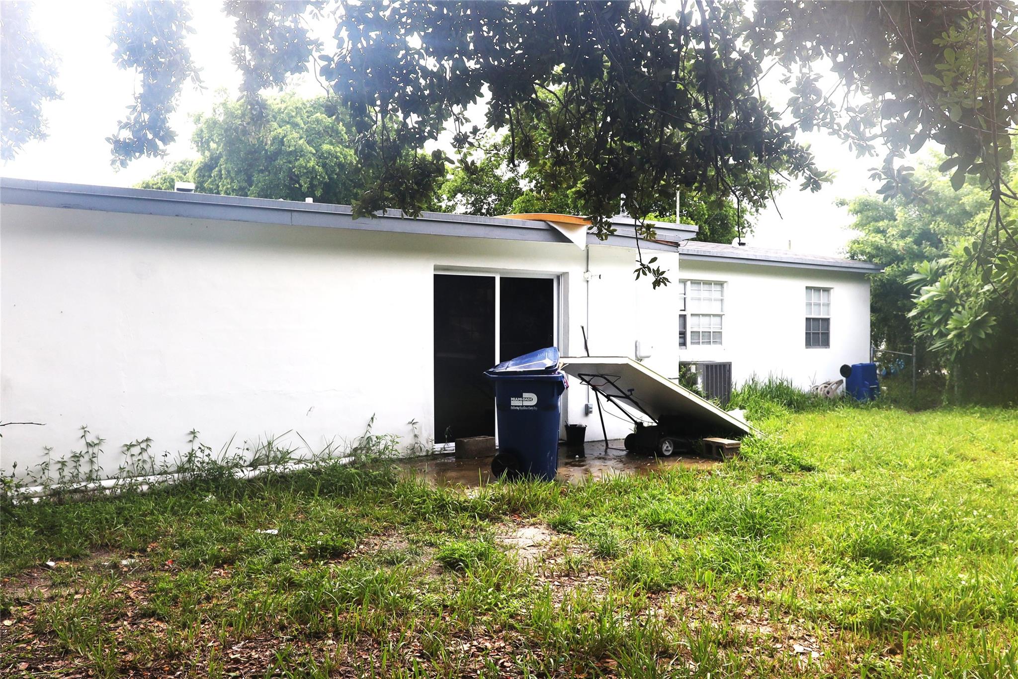 3075 NW 68th Street, Miami, FL 33147