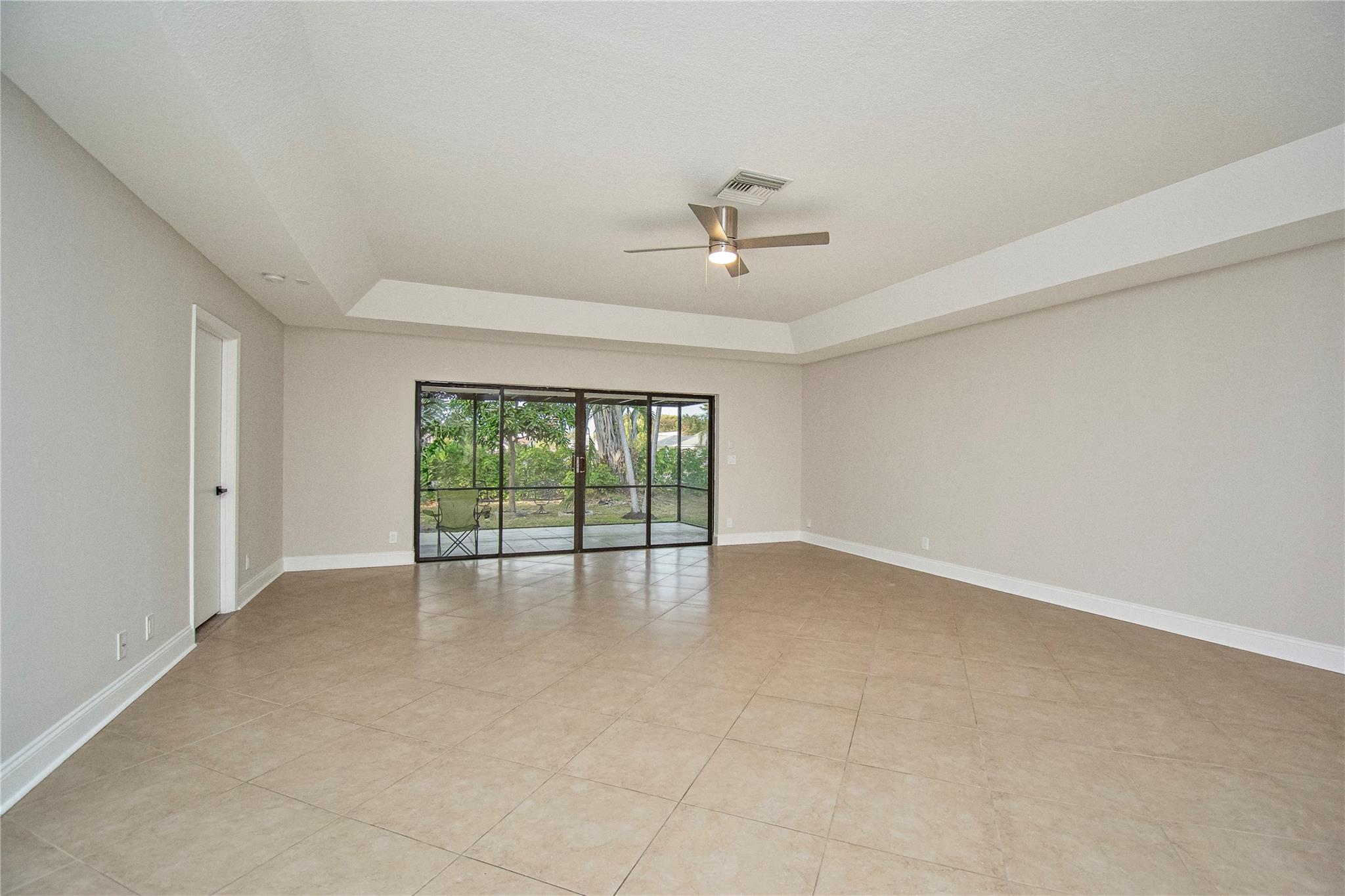 9107 Chatsworth Cascades Circle, Boca Raton, FL 33434