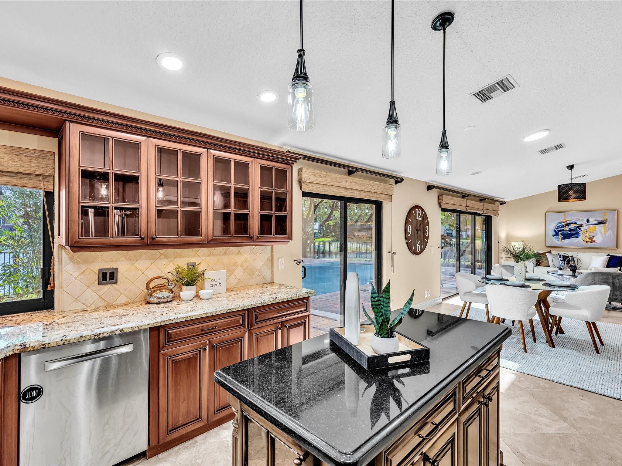 10320 NW 6th Street, Coral Springs, FL 33071