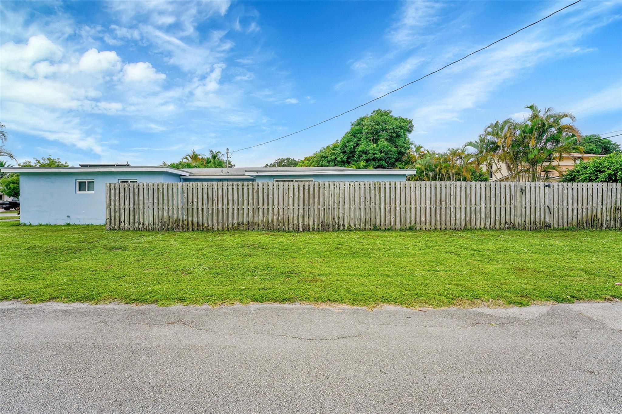 Photo for 1601 SW 2nd Avenue, Pompano Beach, FL 33060 - Listing #FX-10517529 1601 SW 2nd Avenue, Pompano Beach, FL 33060