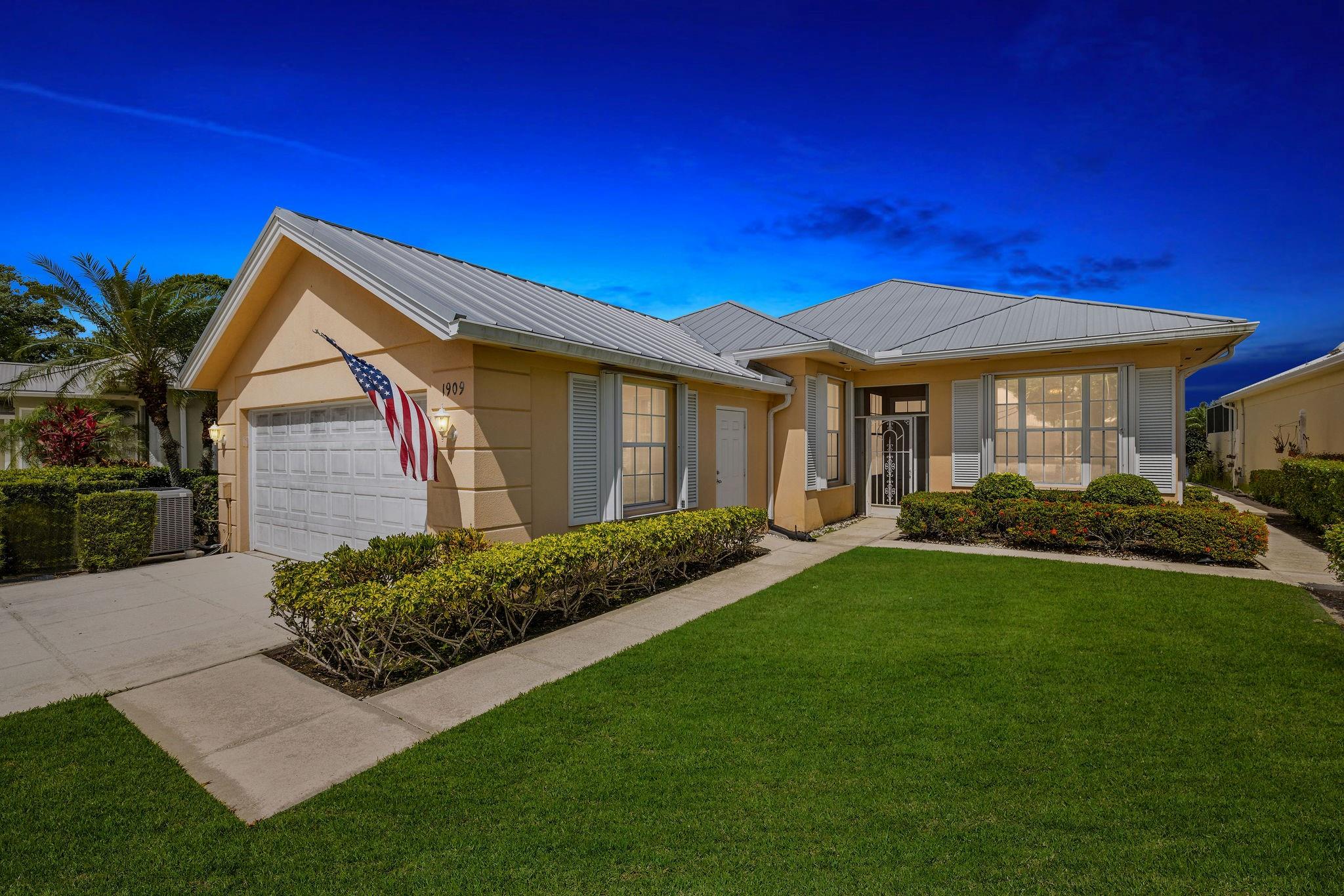 Photo for 1909 SW York Lane, Palm City, FL 34990 - Listing #FX-10494870 1909 SW York Lane, Palm City, FL 34990