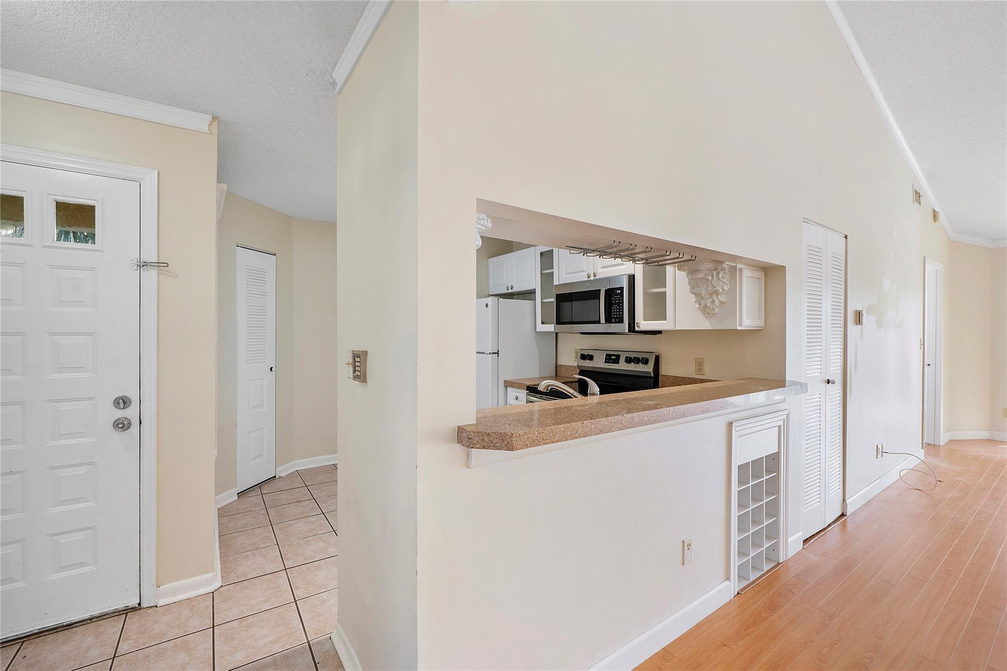 967 Coral Club Drive 967, Coral Springs, FL 33071