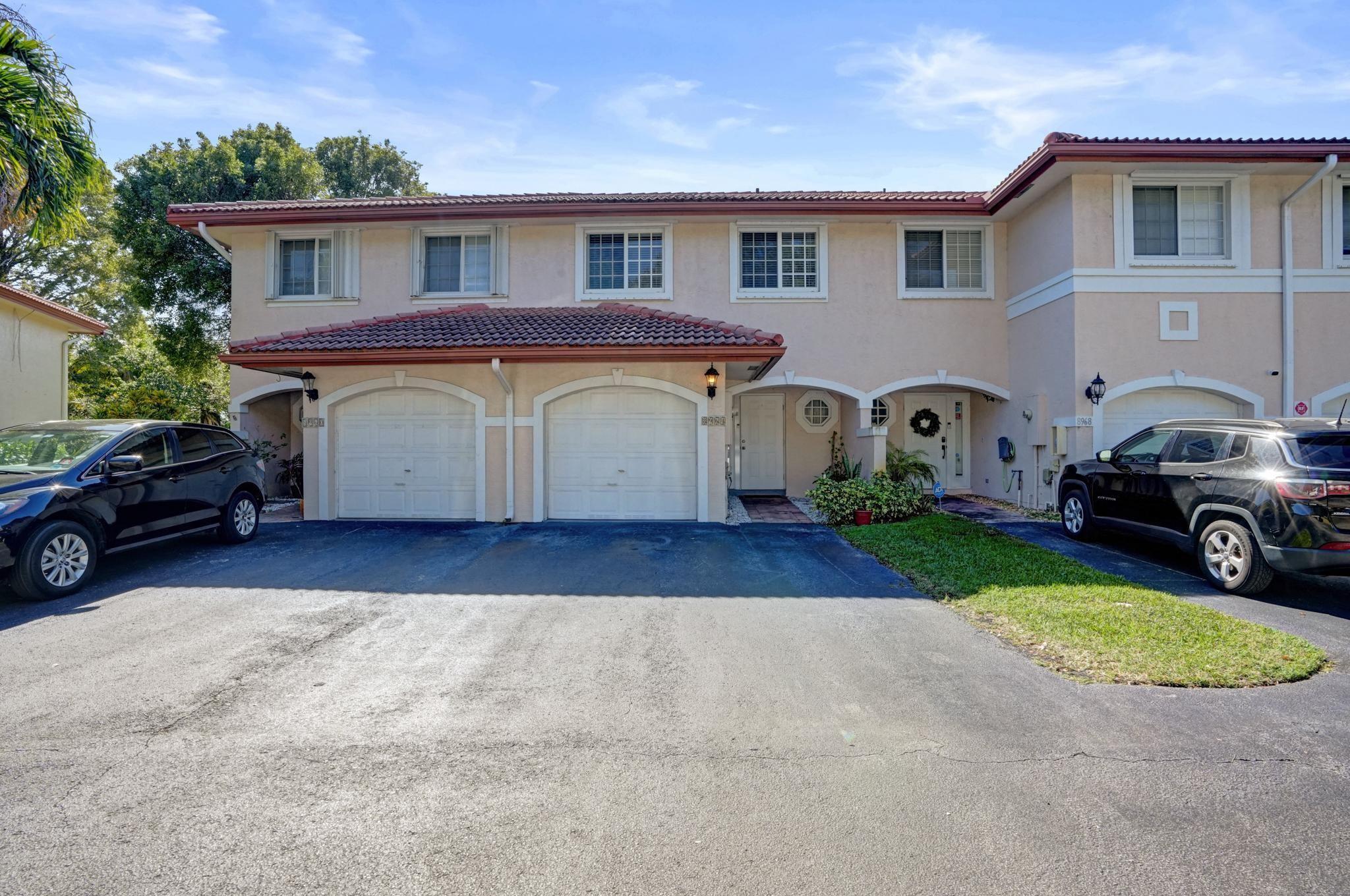 8964 NW 38th Drive 8964, Coral Springs, FL 33065