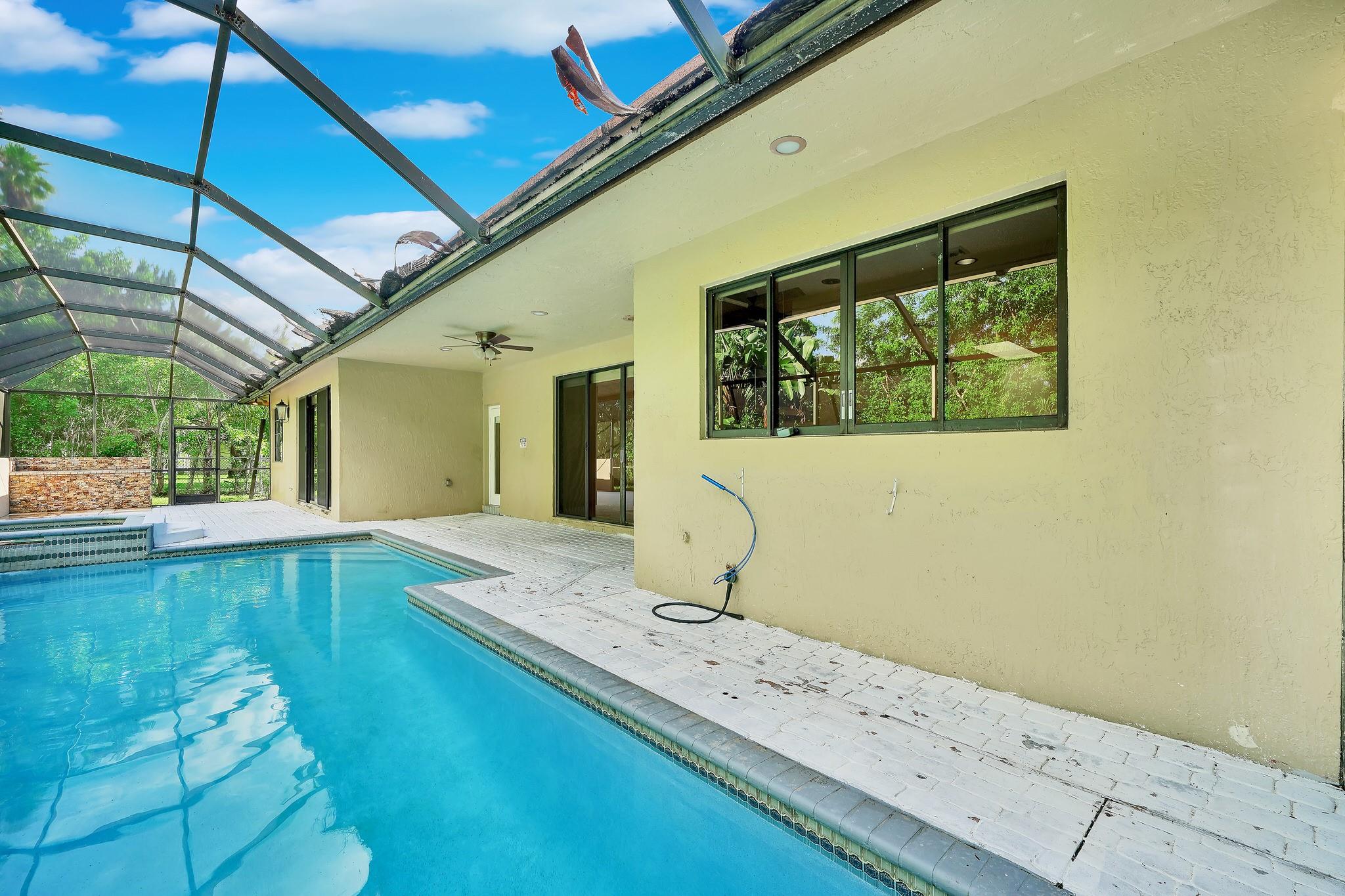 645 NW 102nd Avenue, Coral Springs, FL 33071