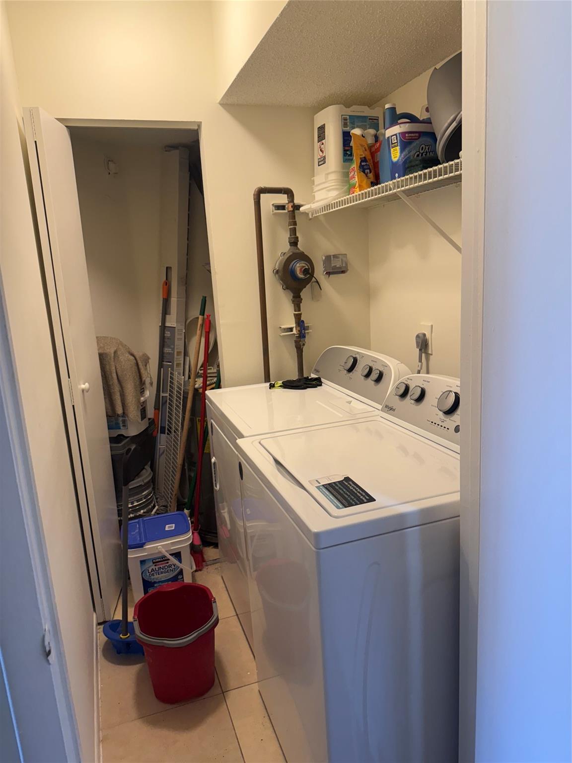 9055 Wiles Road 304, Coral Springs, FL 33067