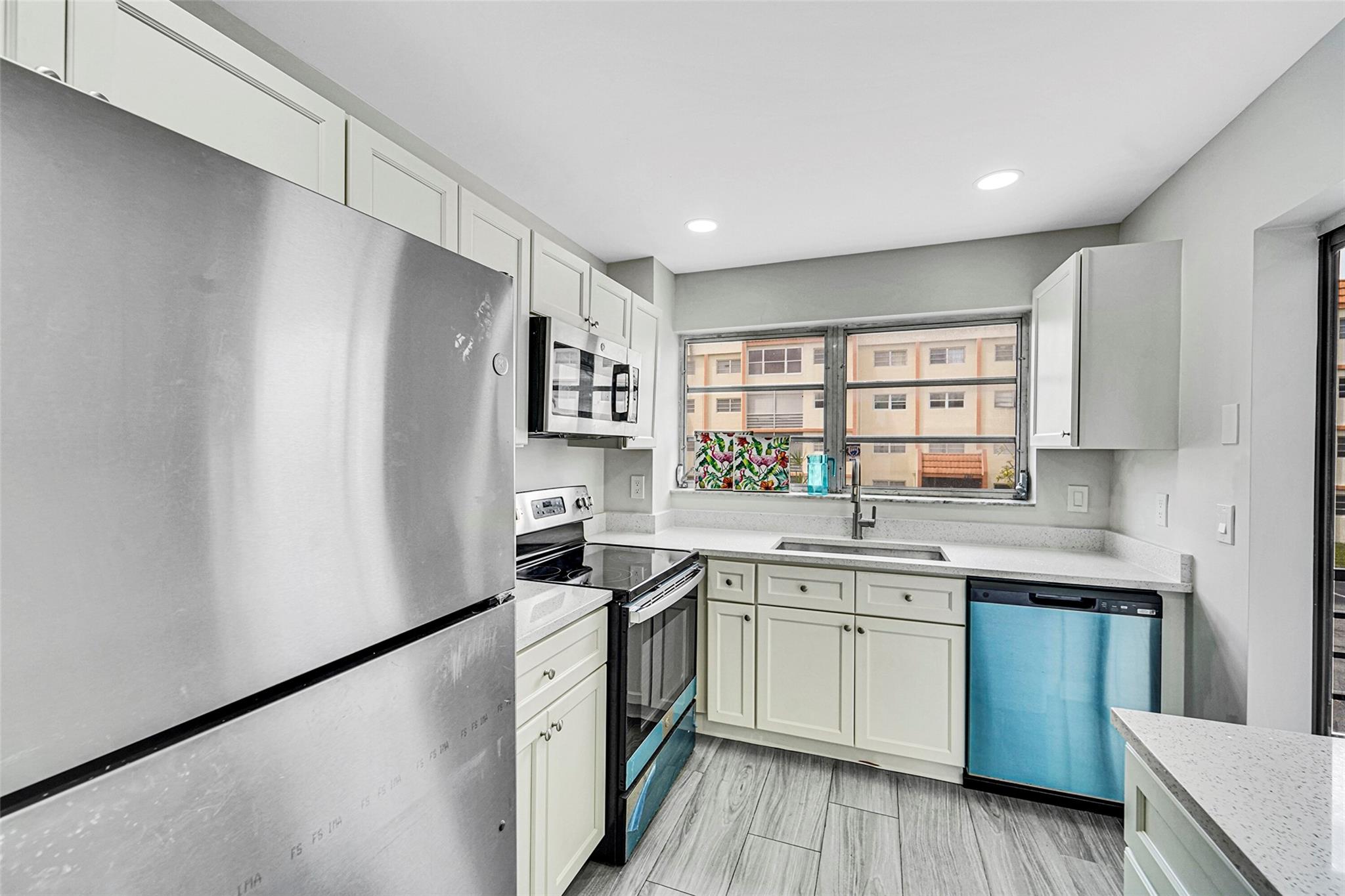 Photo for 2201 NW 41st Avenue, 209, Lauderhill, FL 33313 - Listing #FX-10499529 2201 NW 41st Avenue, 209, Lauderhill, FL 33313