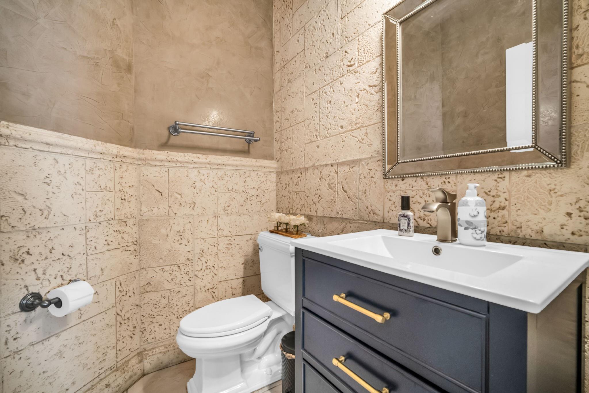 12200 Classic Drive, Coral Springs, FL 33071