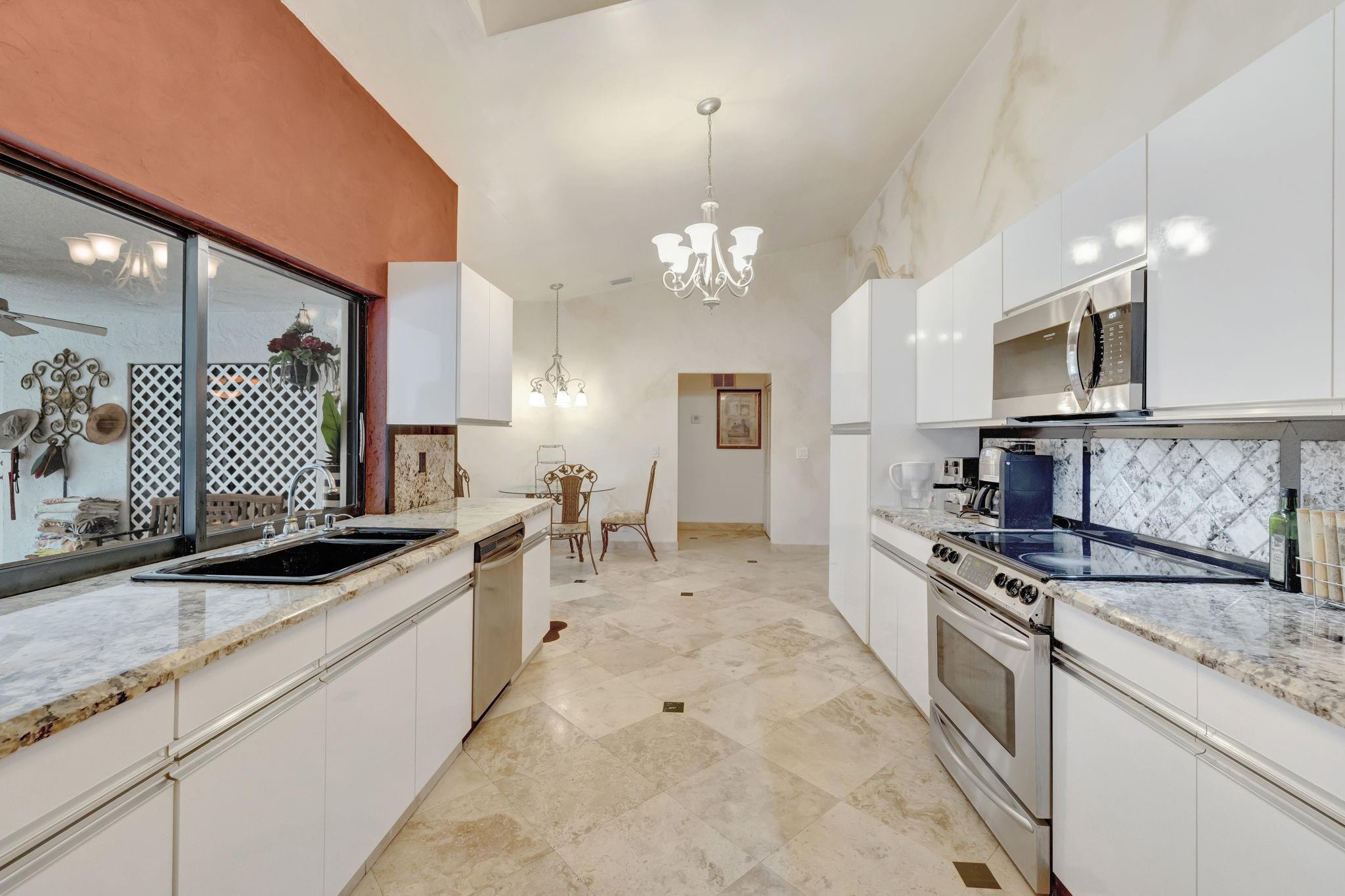 5355 NW 77th Terrace, Coral Springs, FL 33067