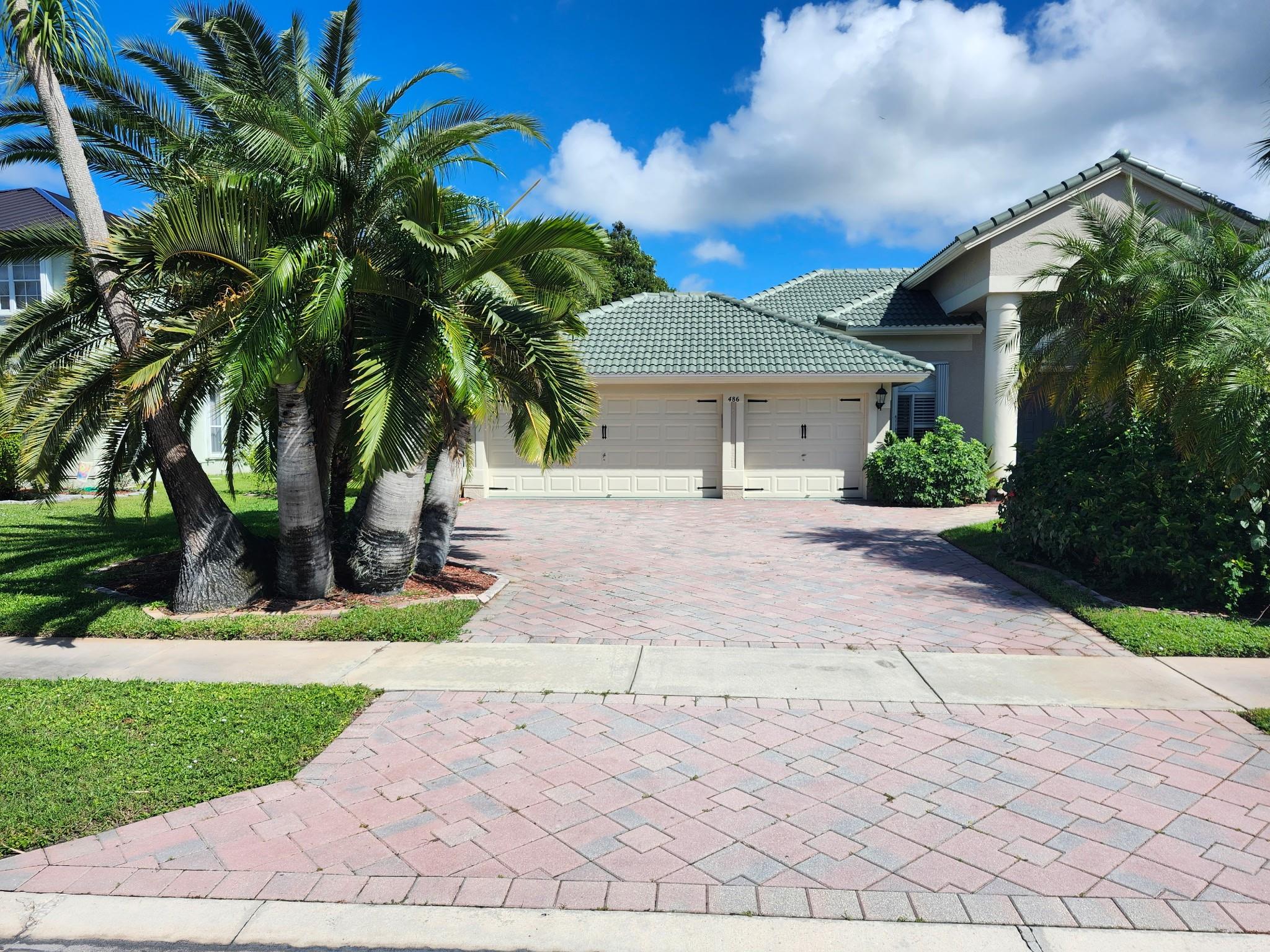 Photo for 486 Cypress Green Circle, Wellington, FL 33414 - listing #FX-10533738 486 Cypress Green Circle, Wellington, FL 33414