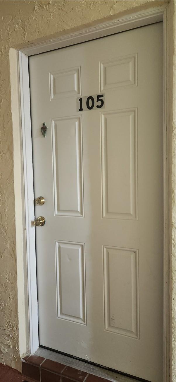 4143 NW 90th Avenue 105, Coral Springs, FL 33065