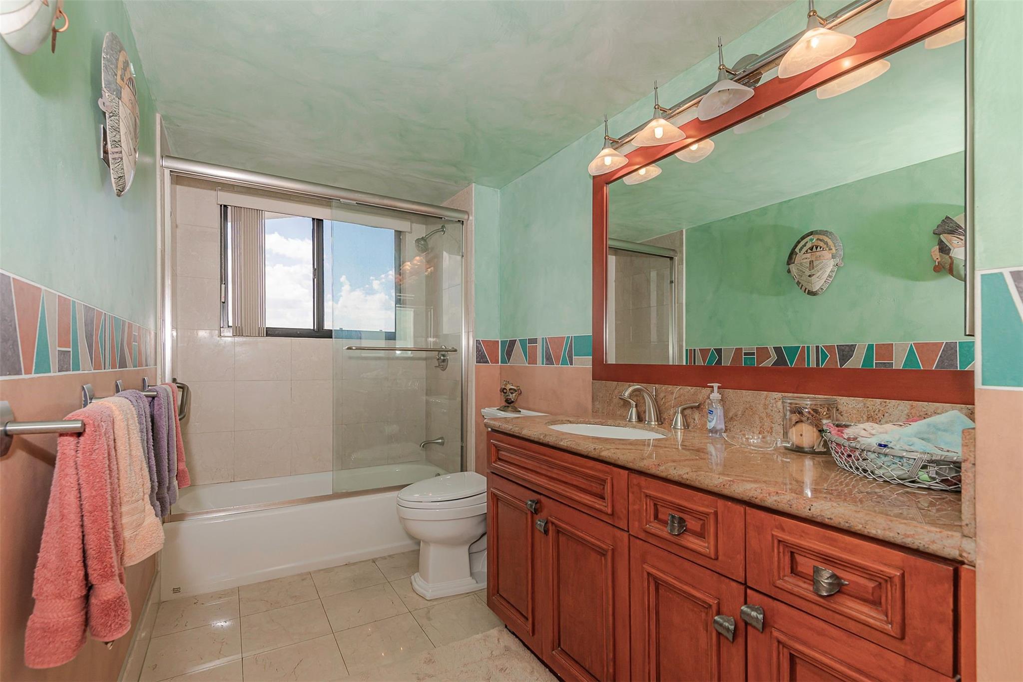 Photo for 3598 Yacht Club Drive, 1402, Miami, FL 33180 - Listing #FX-10491144 3598 Yacht Club Drive, 1402, Miami, FL 33180