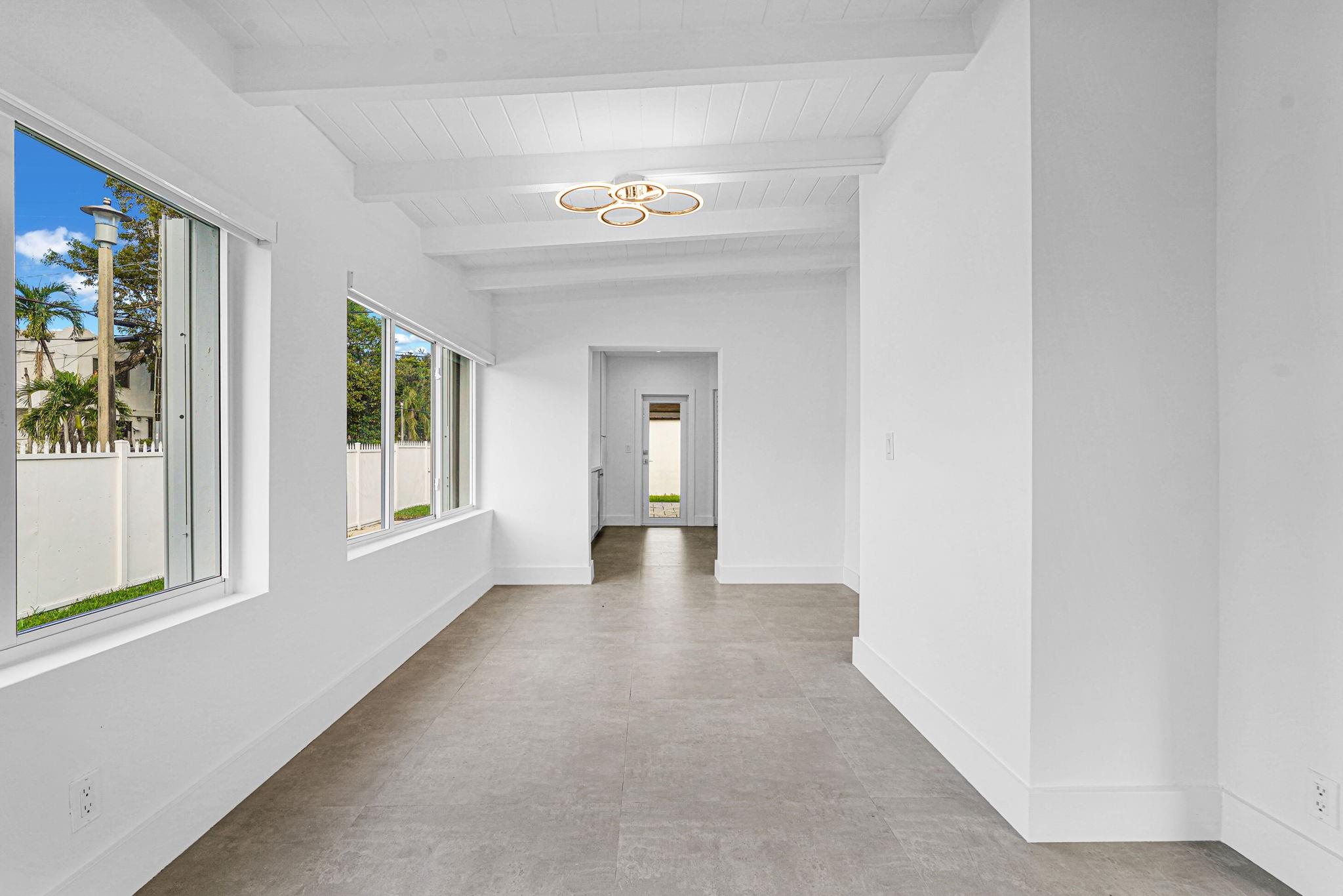 2291 SW 17th Street, Miami, FL 33145