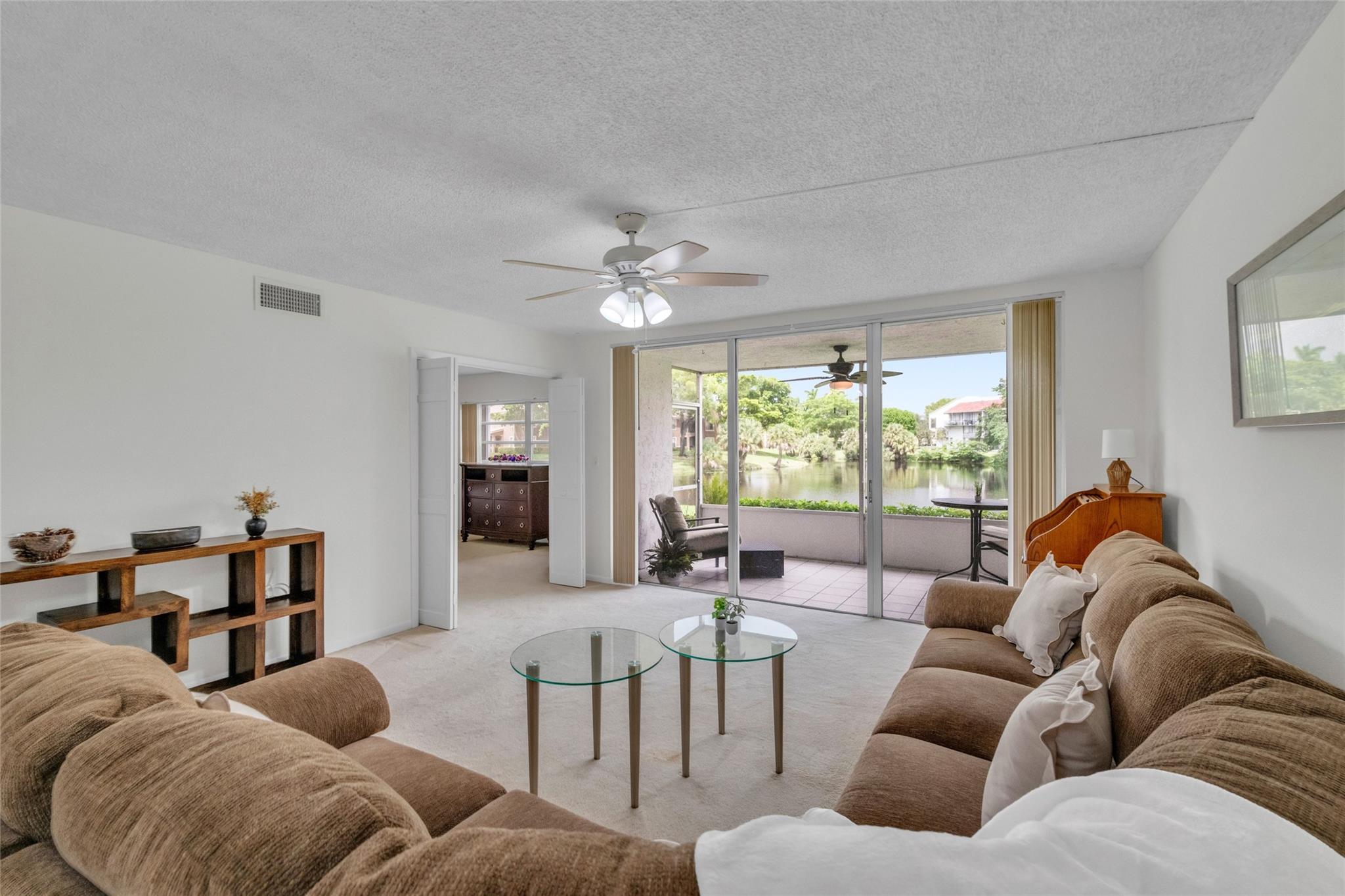 2850 S Forest Hills Boulevard 105, Coral Springs, FL 33065