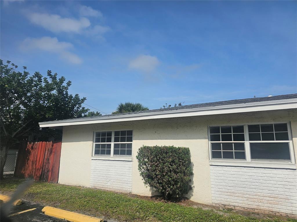 Photo for 5223 NW 18th Court, Lauderhill, FL 33313 - listing #FX-10535548 5223 NW 18th Court, Lauderhill, FL 33313