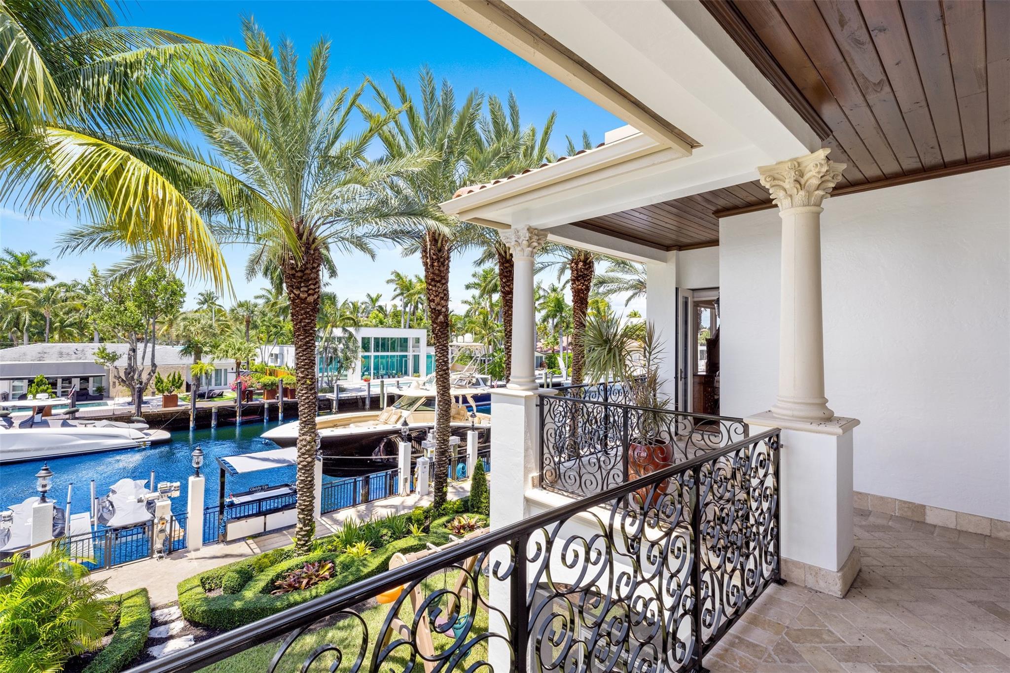 2328 Aqua Vista Boulevard, Fort Lauderdale, FL 33301