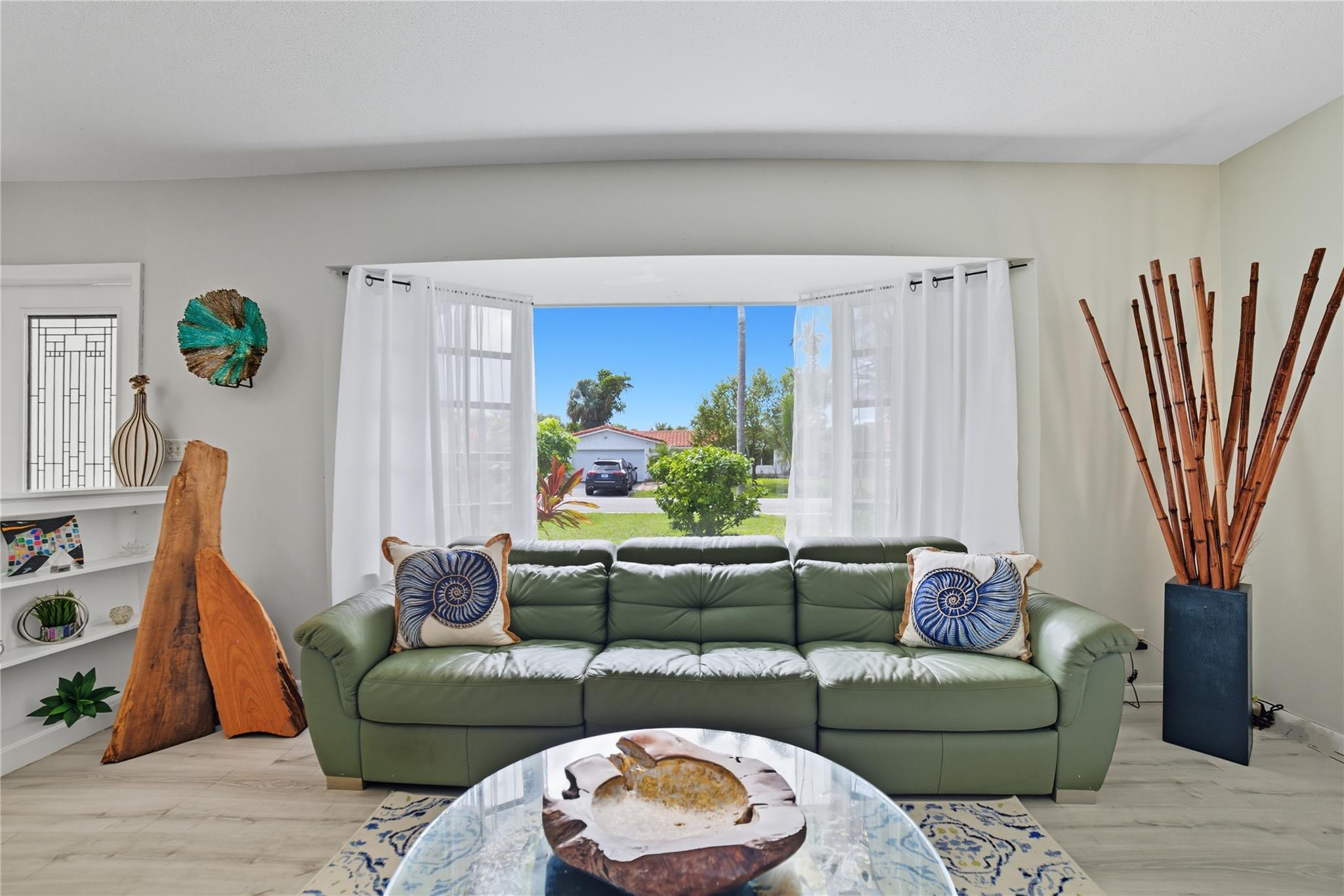 7505 NW 40th Place, Coral Springs, FL 33065