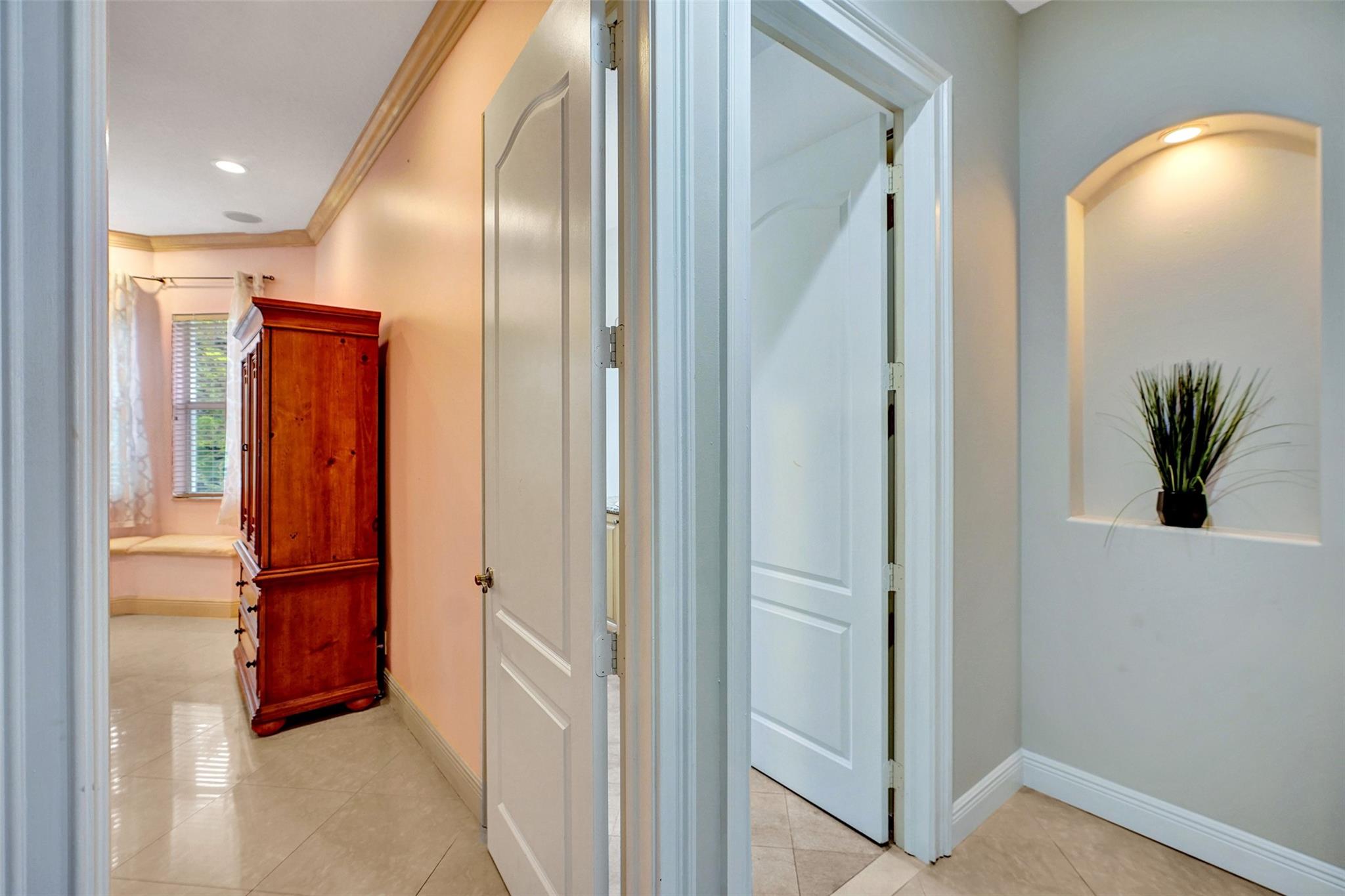 Photo for 8426 Sawpine Road, Delray Beach, FL 33446 - Listing #FX-10528247 8426 Sawpine Road, Delray Beach, FL 33446