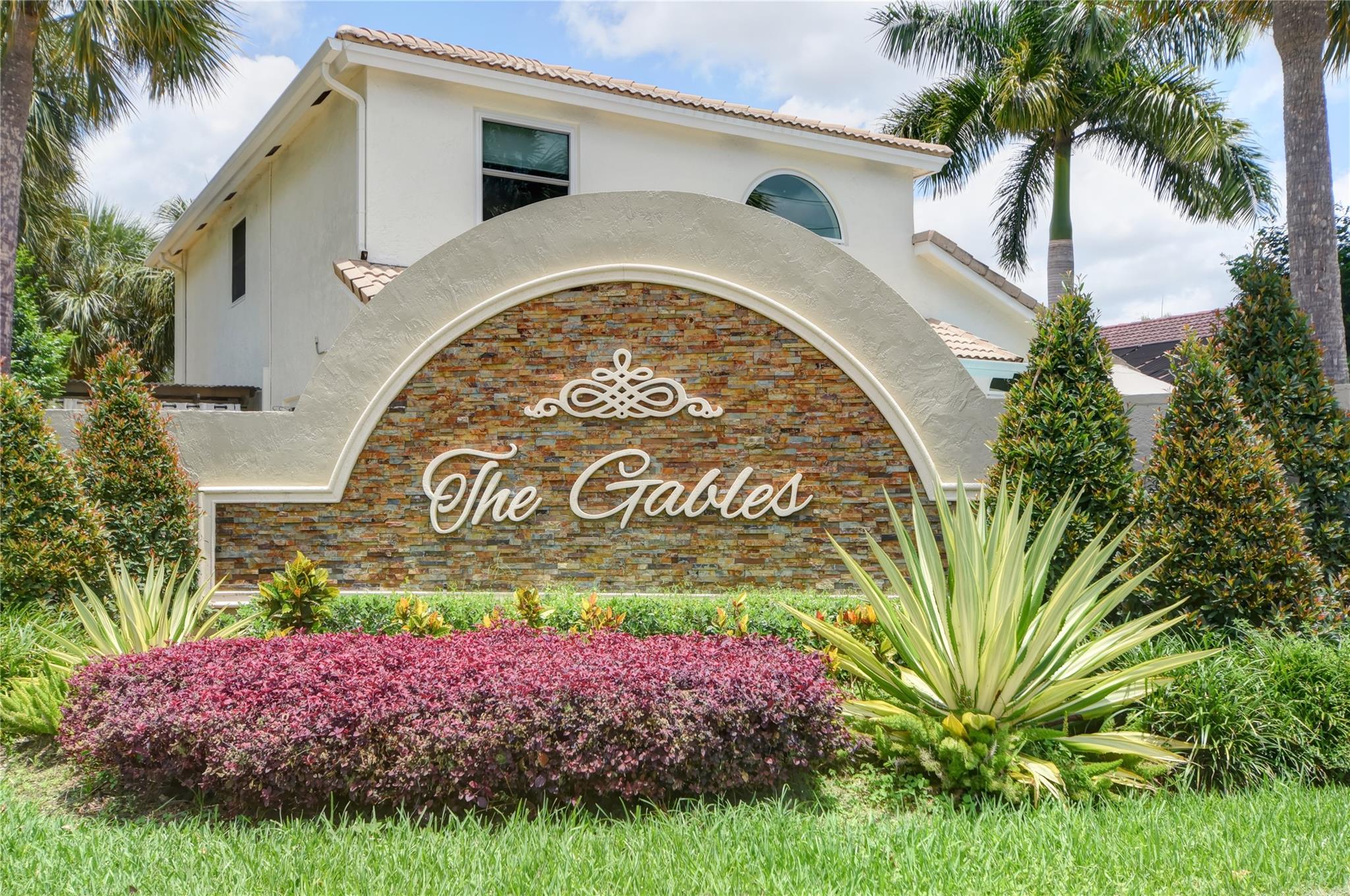 Photo for 98 Gables Boulevard, Weston, FL 33326 - Listing #FX-10506101 98 Gables Boulevard, Weston, FL 33326