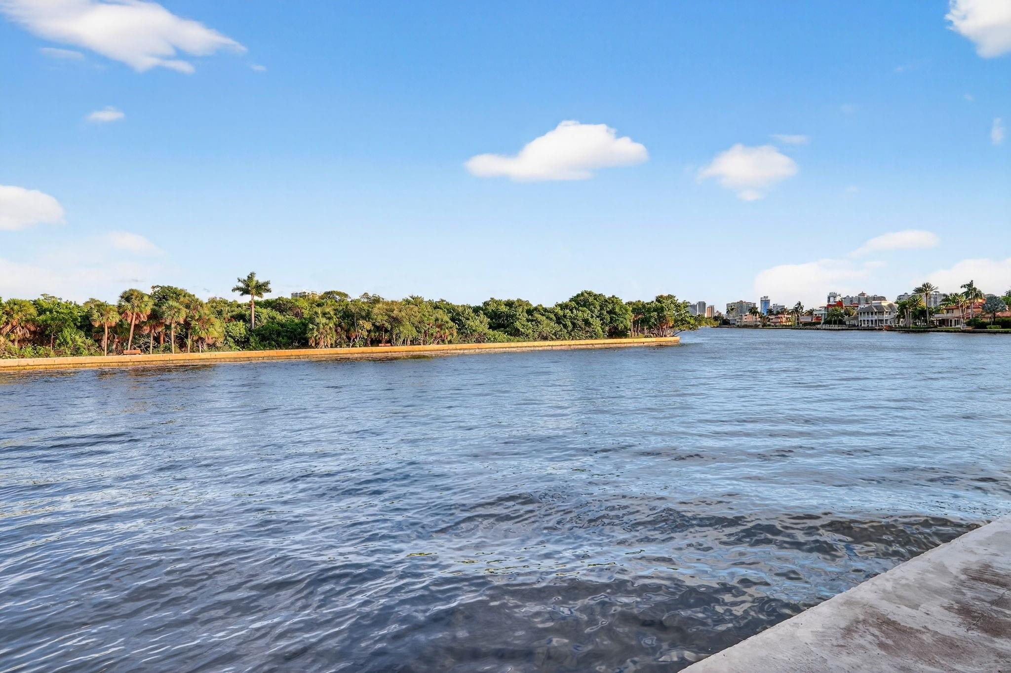 1918 Intracoastal Drive, Fort Lauderdale, FL 33305