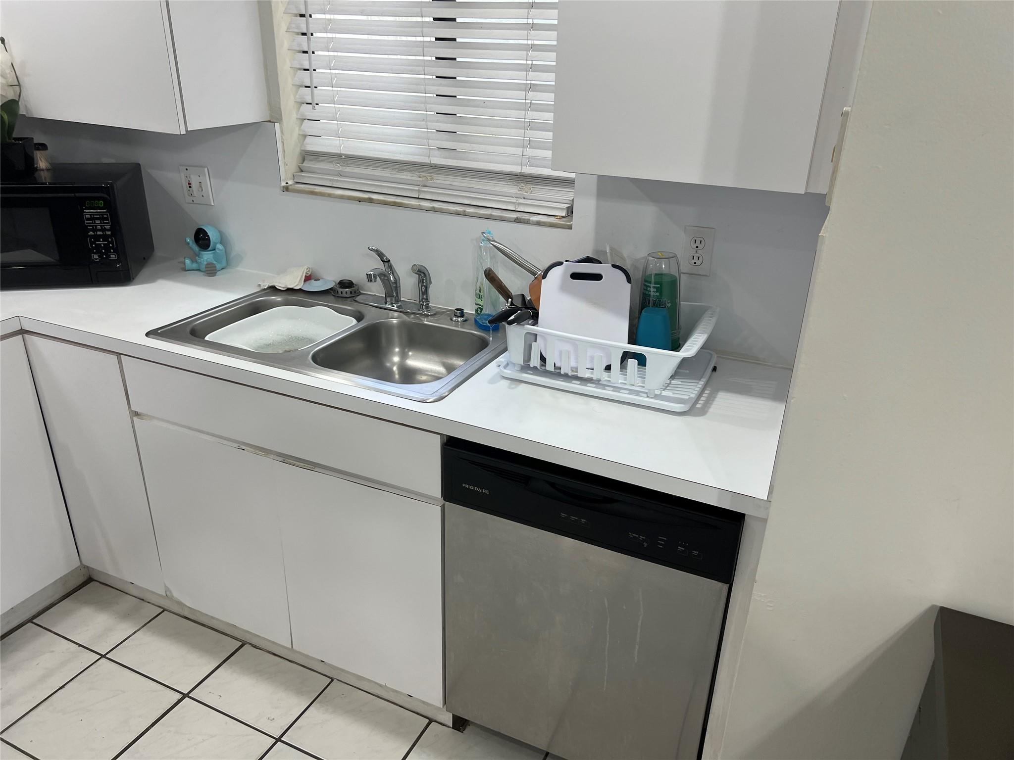 11530-32 NW 43rd Street 11530-32, Coral Springs, FL 33065