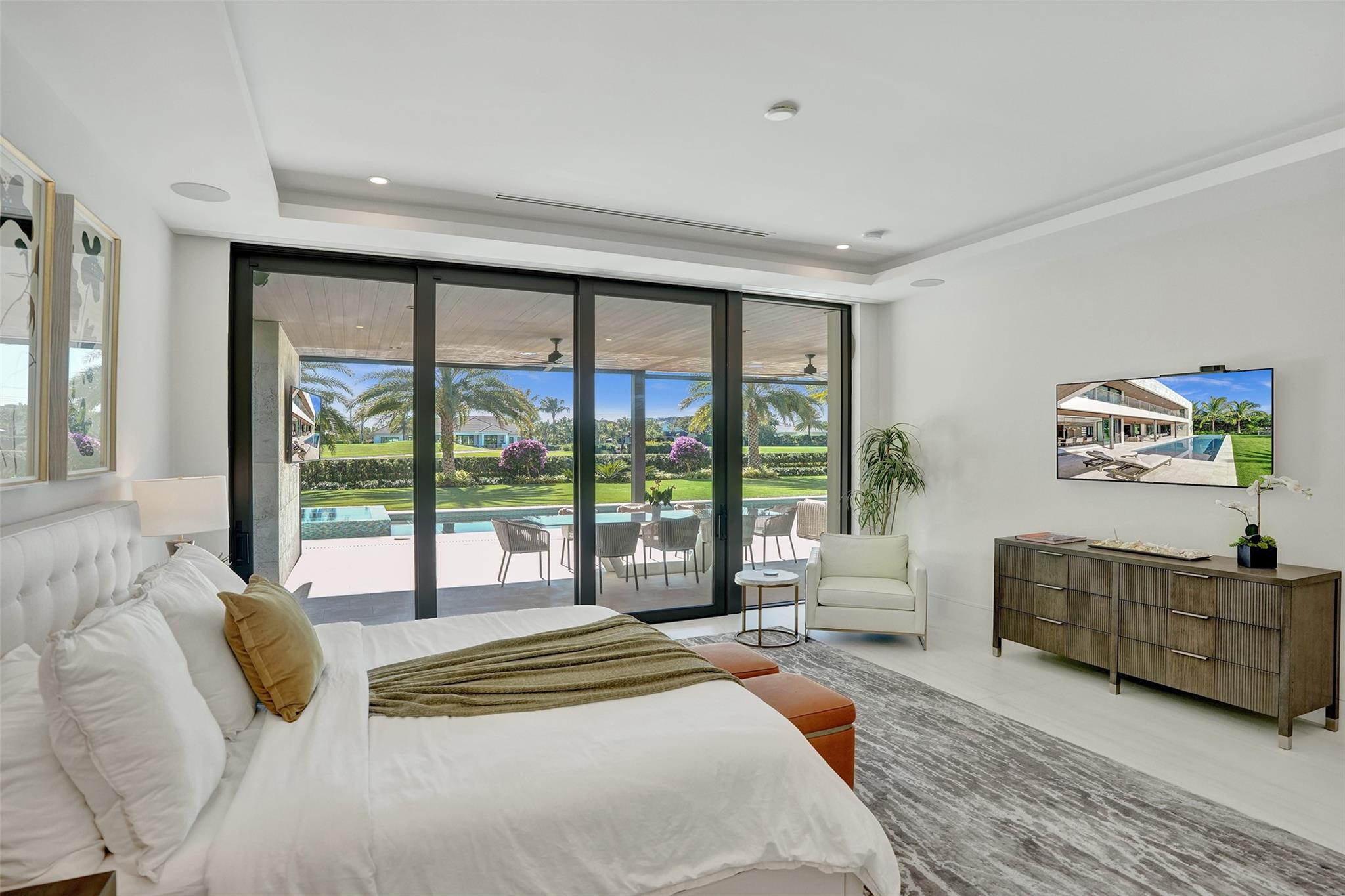 First floor "Jr Master"