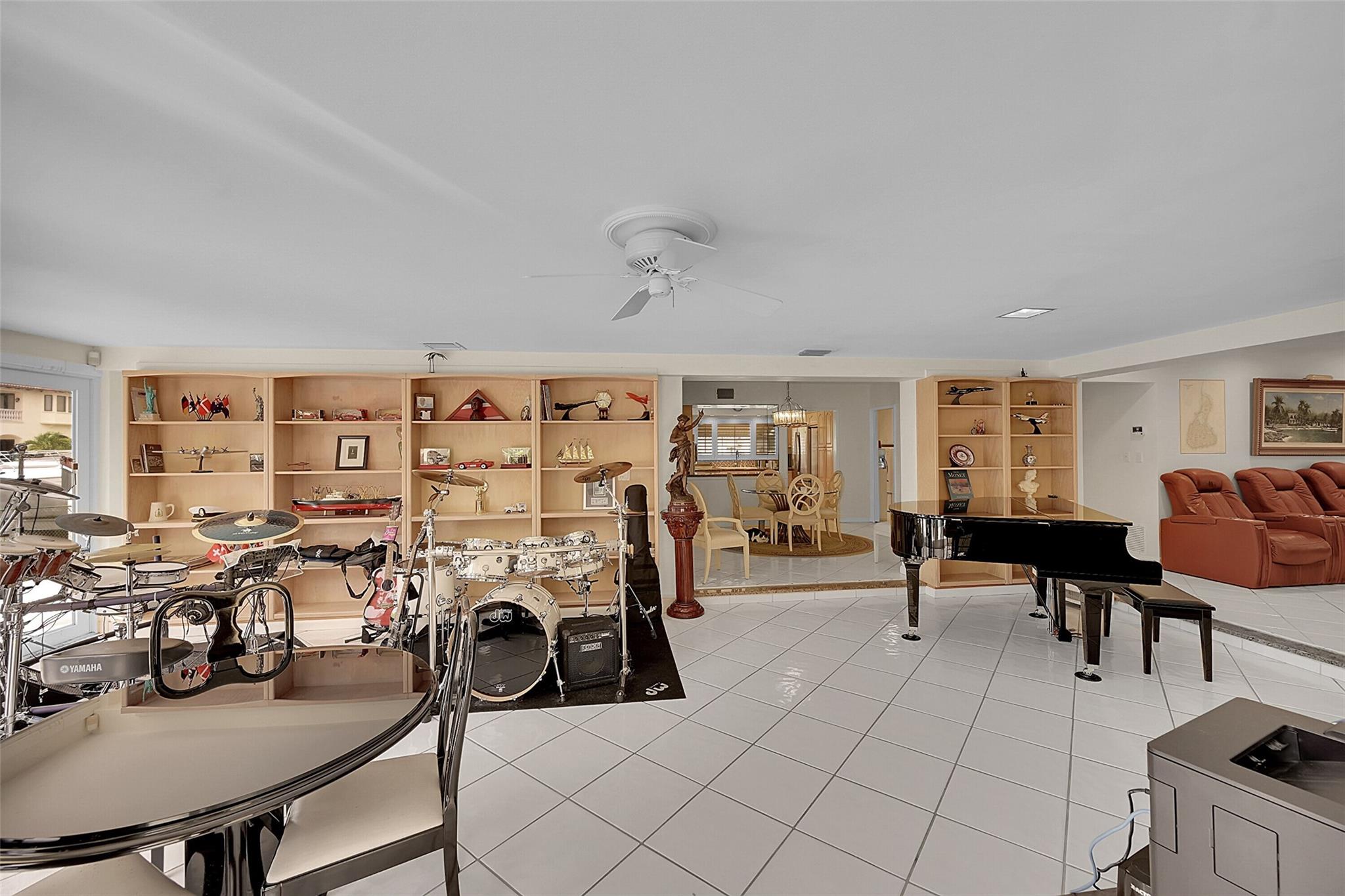 Photo for 2920 NE 23rd Street, Pompano Beach, FL 33062 - Listing #FX-10512875 2920 NE 23rd Street, Pompano Beach, FL 33062