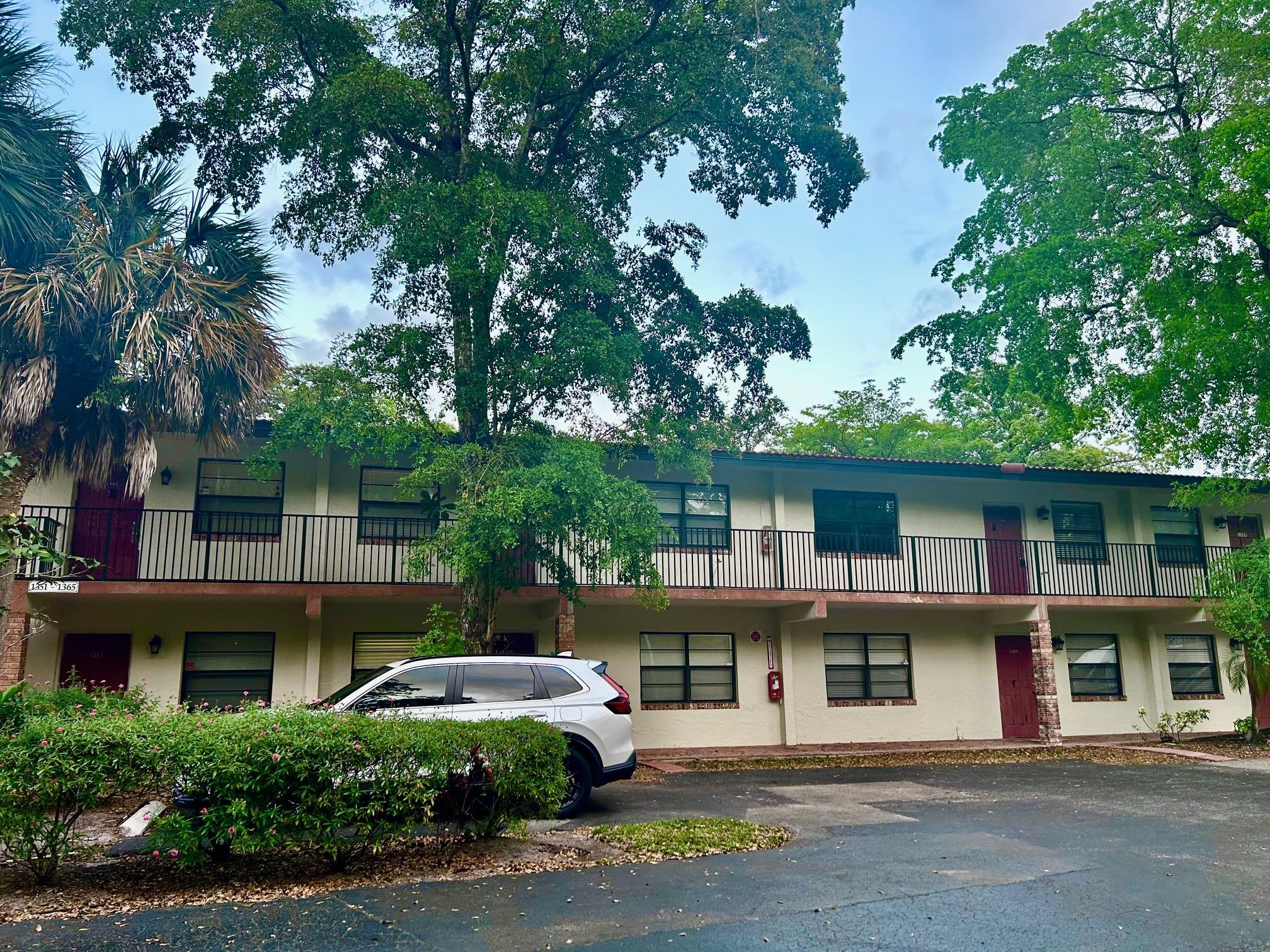 1363 NW 94th Way 1363, Coral Springs, FL 33071