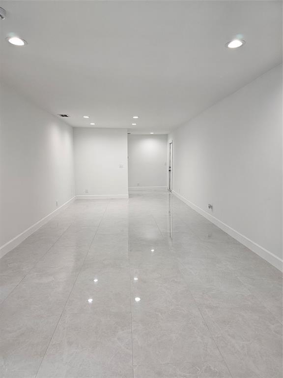 9557 NW 2nd Place 9557, Coral Springs, FL 33071