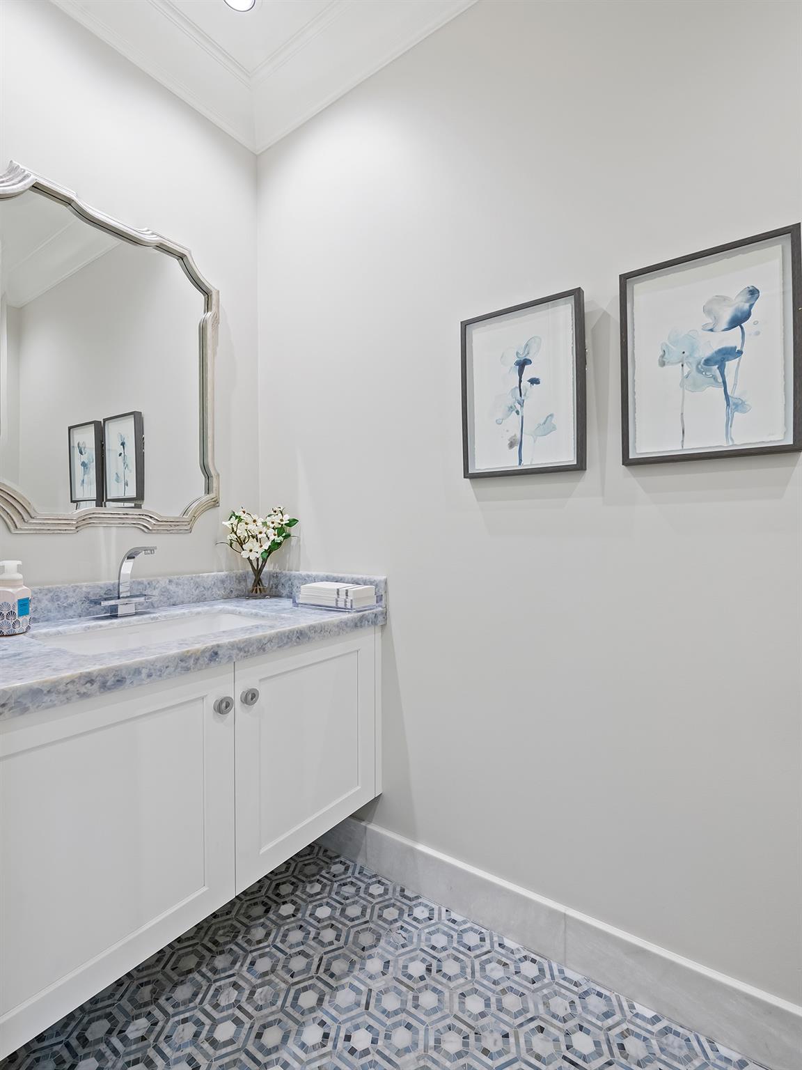 1110 SE 4th Street, Fort Lauderdale, FL 33301