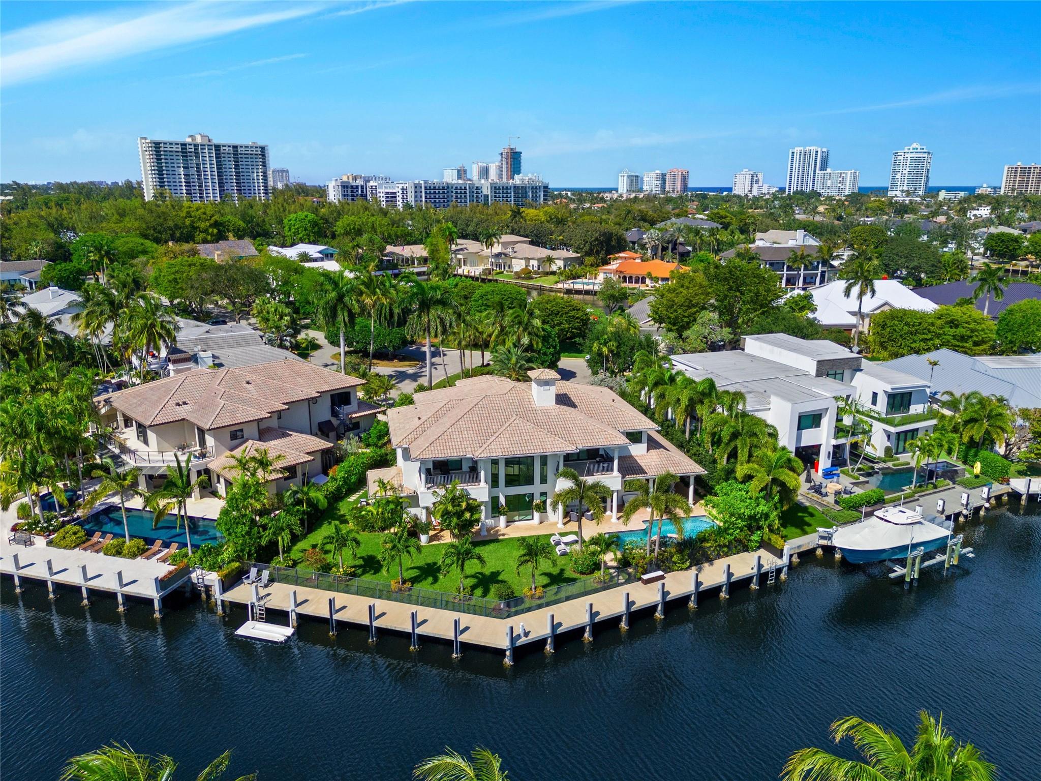 41 Compass Lane, Fort Lauderdale, FL 33308