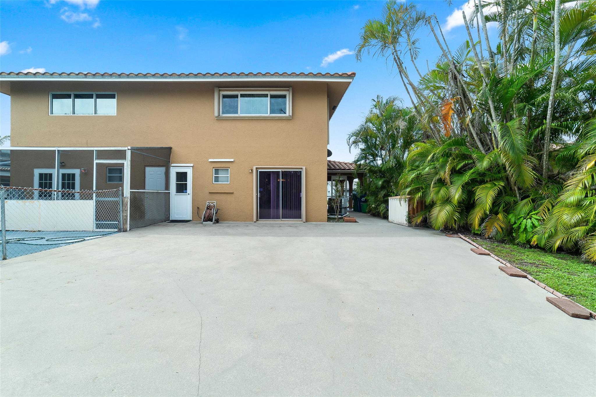 Photo for 8939 NW 27th Street, Coral Springs, FL 33065 - Listing #FX-10526267 8939 NW 27th Street, Coral Springs, FL 33065